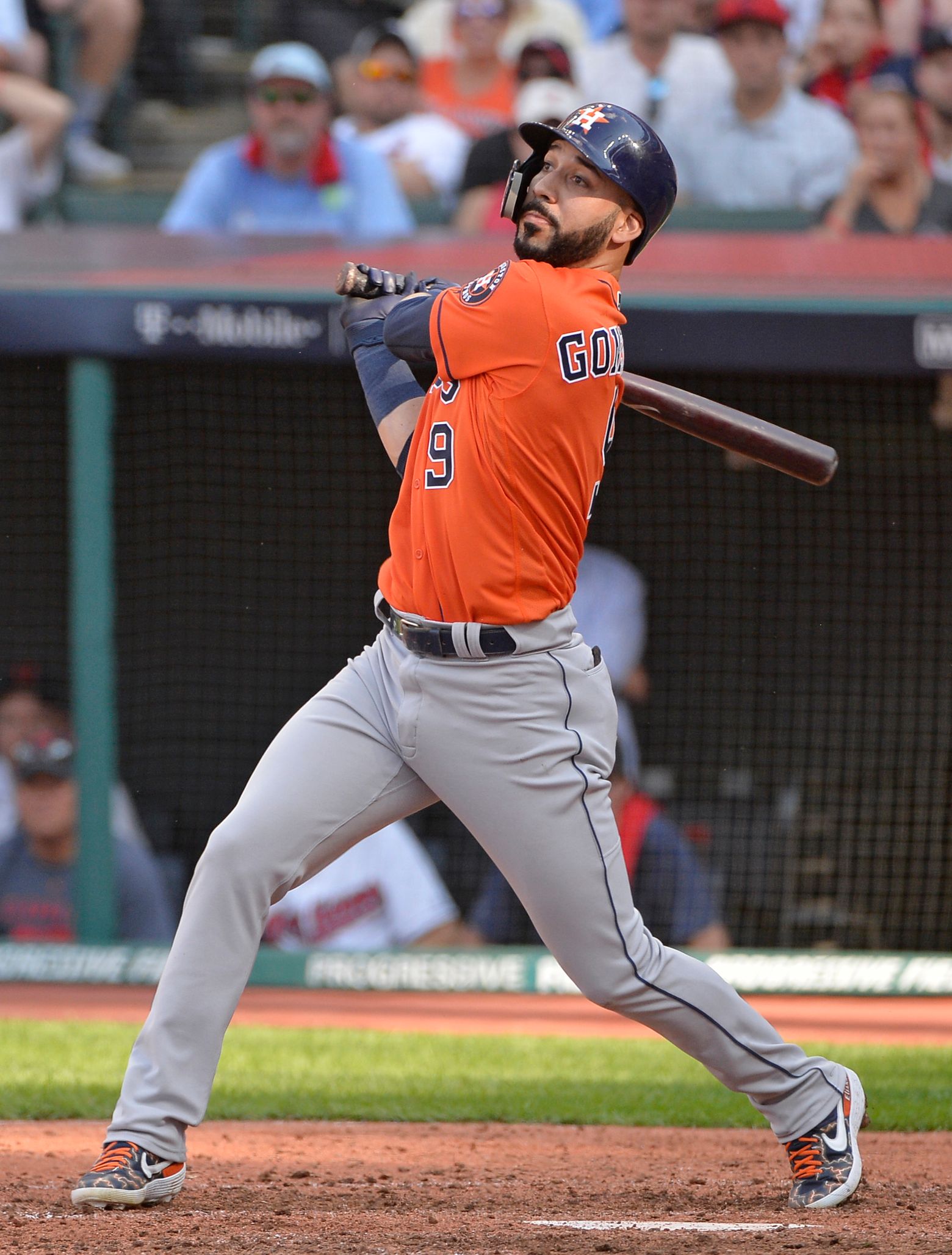 Minnesota Twins - ‪OFFICIAL: #MNTwins sign Marwin Gonzalez to 2-year deal.  ‬