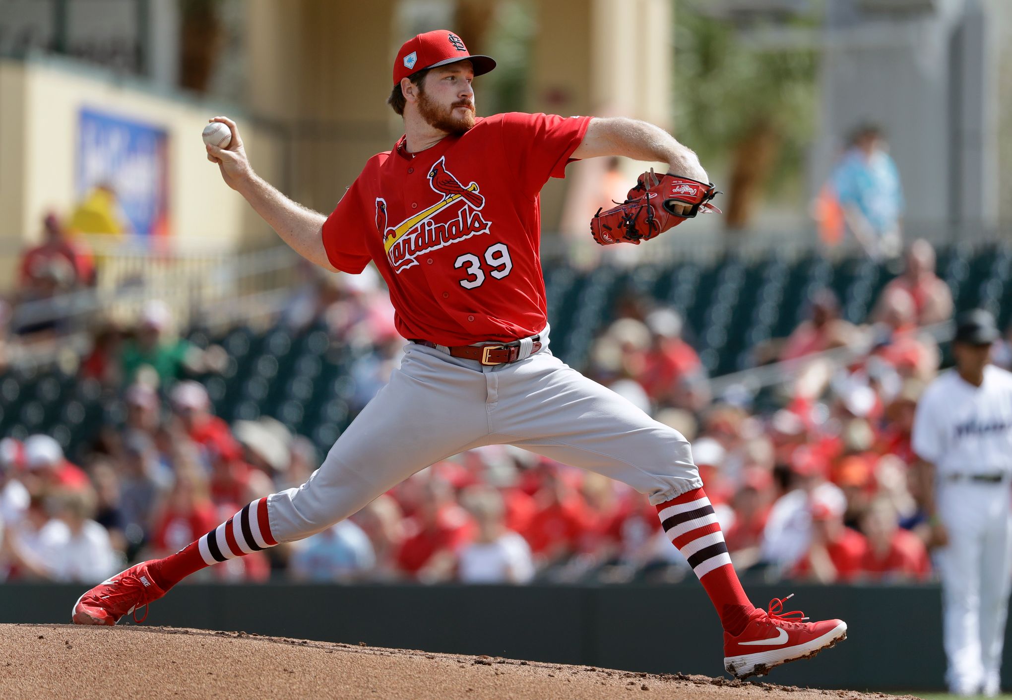 Mikolas gets $68M, 4-year deal from Cards for 2020-23