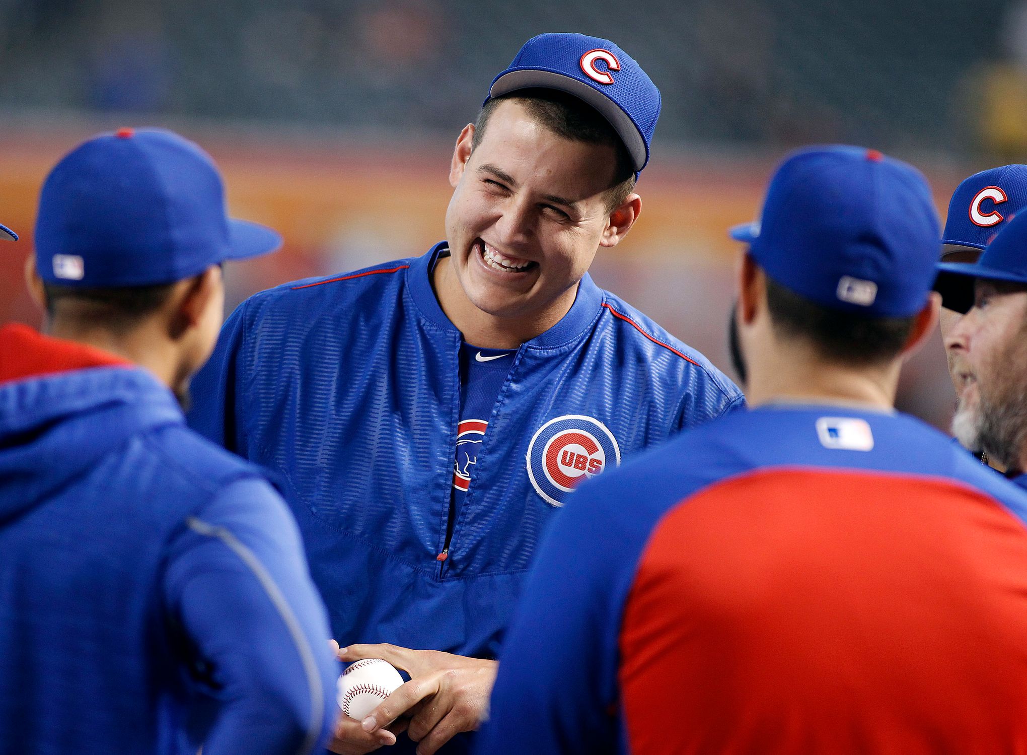 File:Cubs first baseman Anthony Rizzo celebrates the final out of