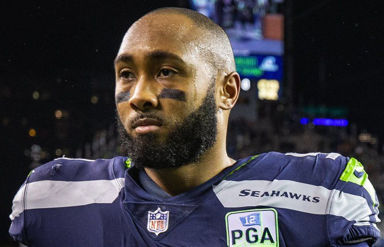 Why K.J. Wright is getting 'chills' watching Seahawks and their defense -  Seattle Sports