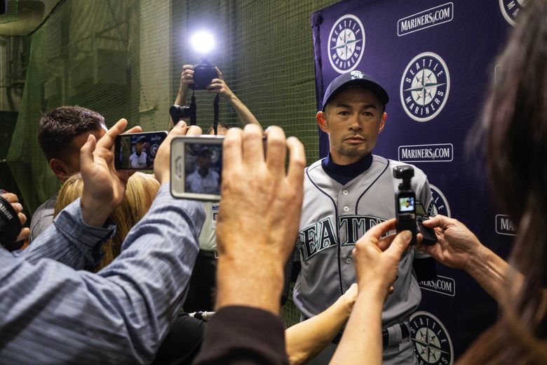 Ichiro announces retirement after emotional finale