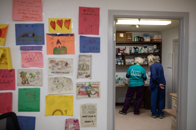 Fevers, fractures and meager care for migrants at the border | The Seattle  Times