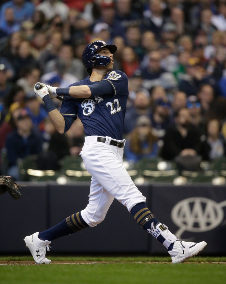 Christian Yelich ties MLB record with homer in fourth straight