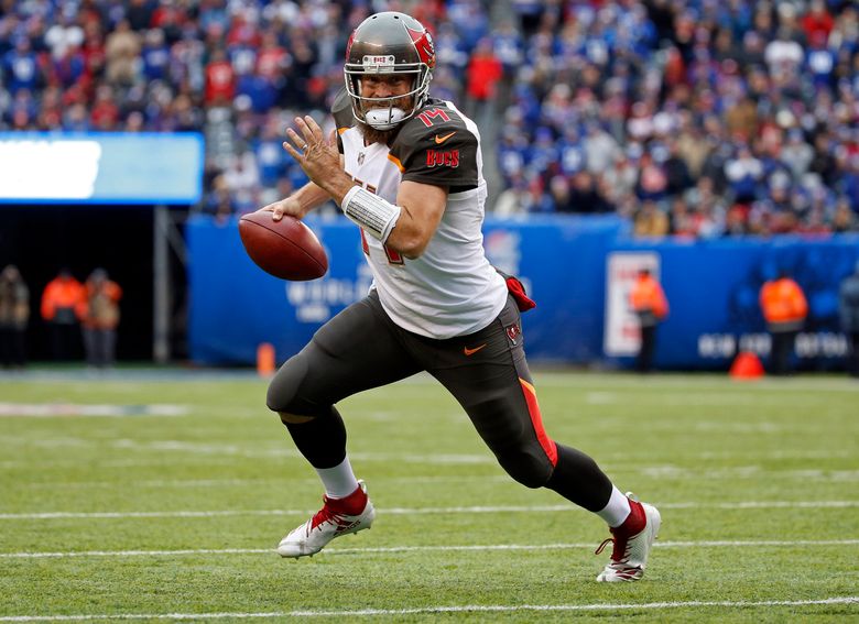 Ryan Fitzpatrick Signs With Tampa Bay Buccaneers - The New York Times