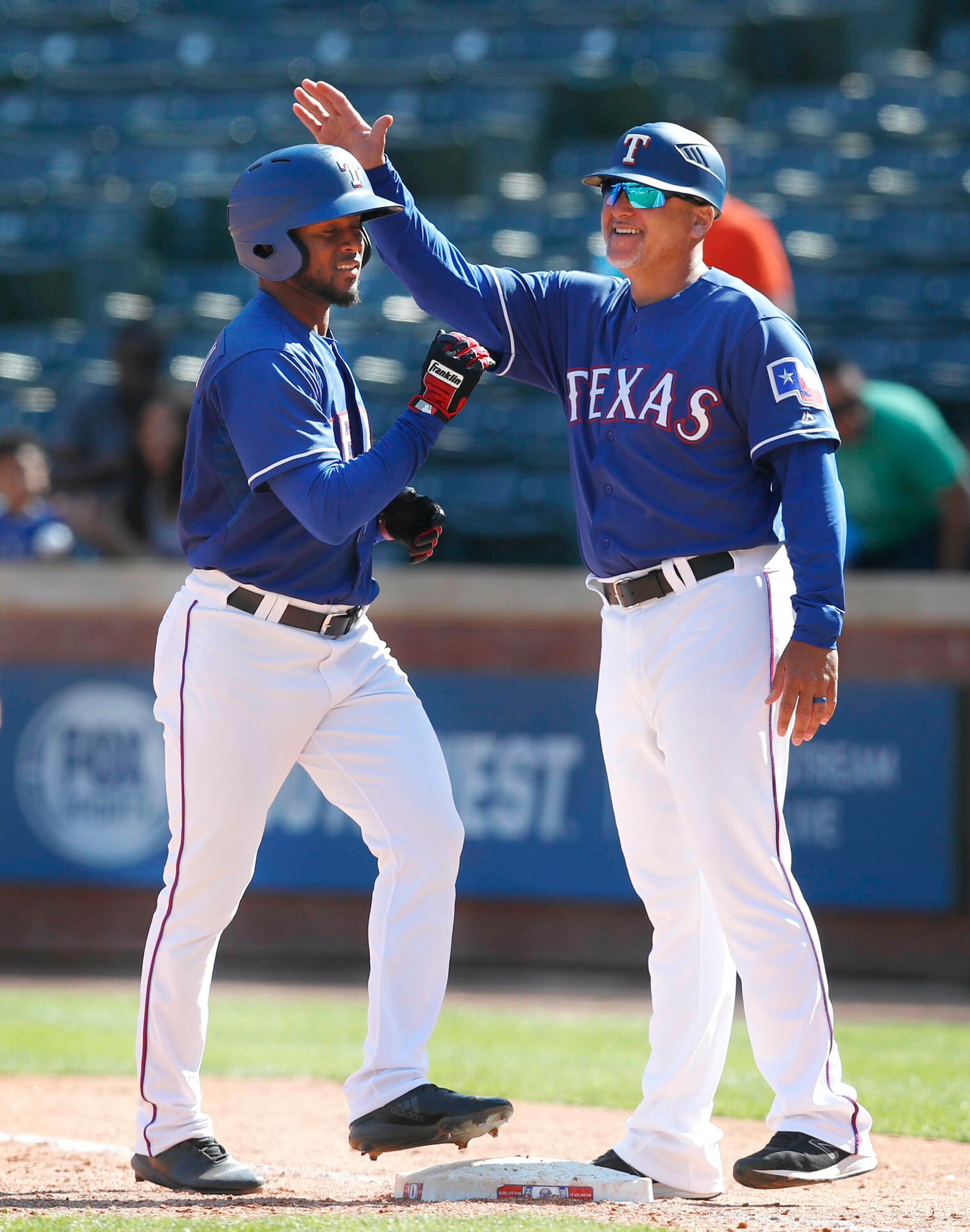 Joey Gallo looking for way to make Texas Rangers roster