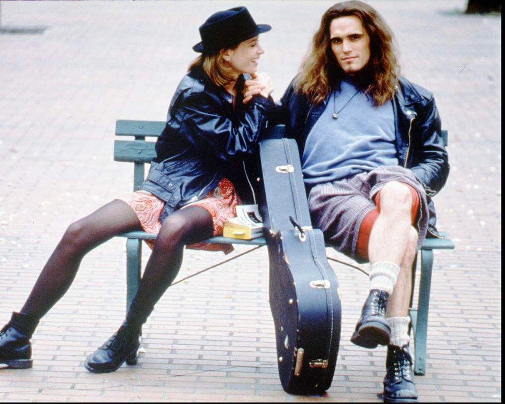 Bridget Fonda and Matt Dillon in “Singles.” (Warner Bros. / NBC)