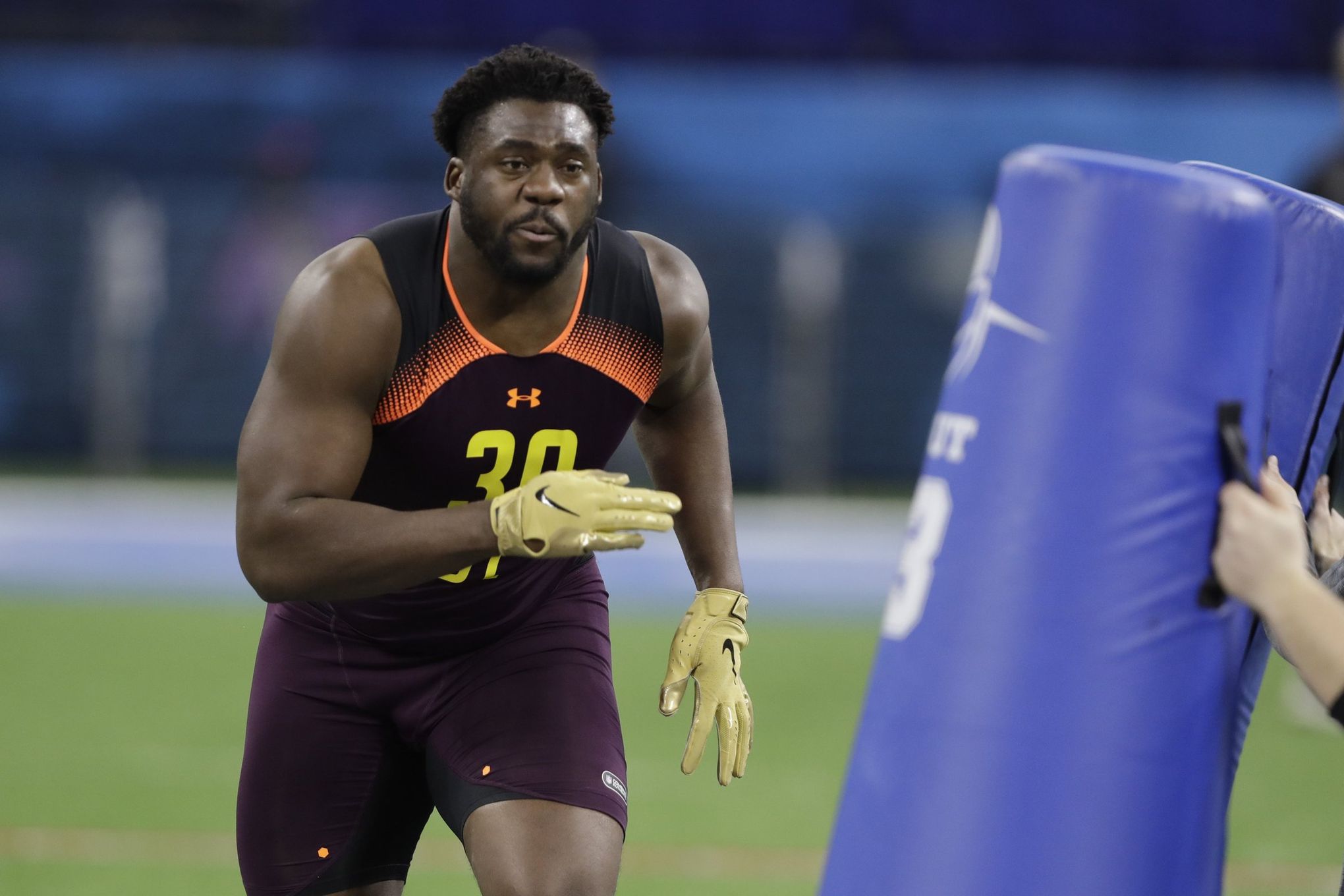 Roundup: Seahawks first-rounder Collier carted off