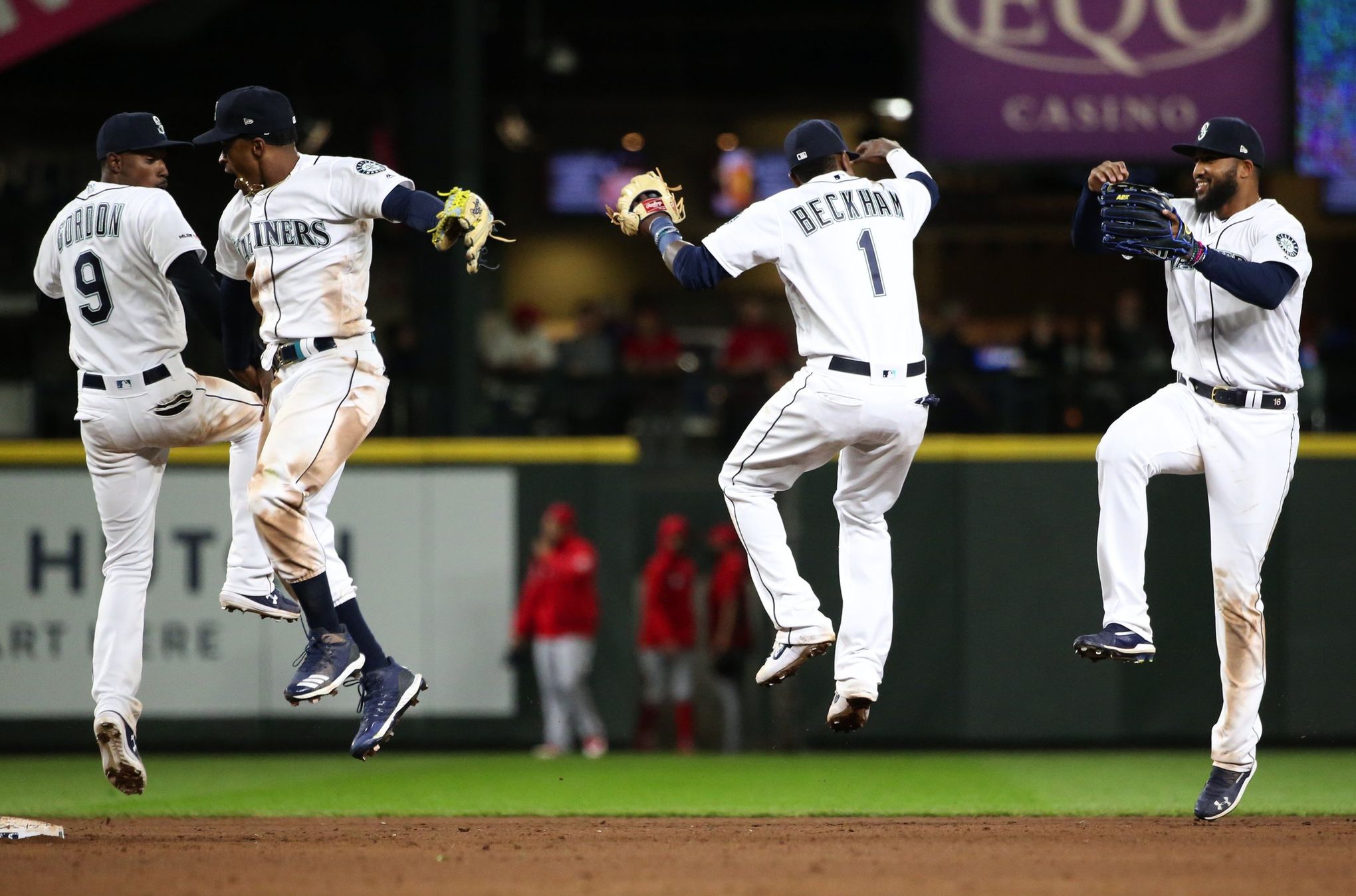 Felix Hernandez solid in make-or-break start for the Seattle Mariners