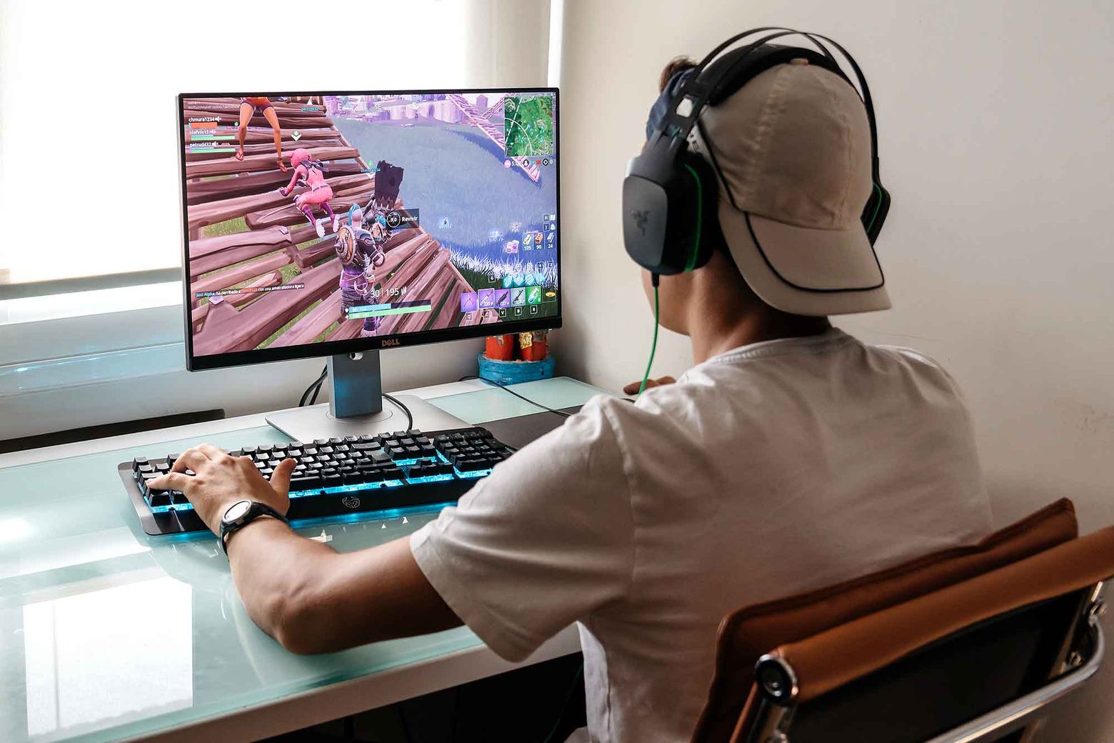 Fortnite is back on the iPhone thanks to Microsoft's cloud gaming - The  Washington Post