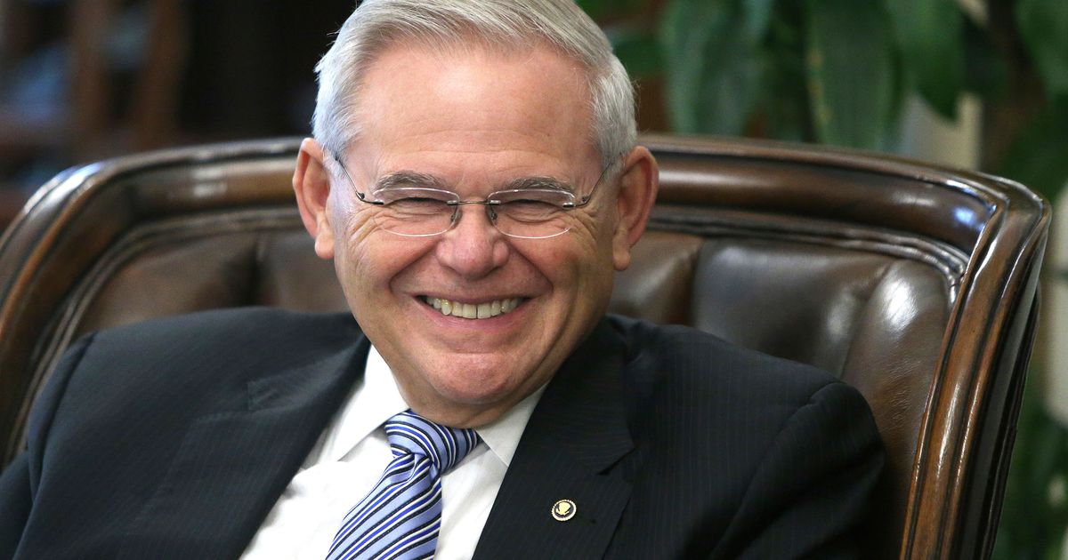 чернокожая сенатор. тим скотт - первый чернокожий сенатор. глава blm фото. петина сенатор. фред томпсон.