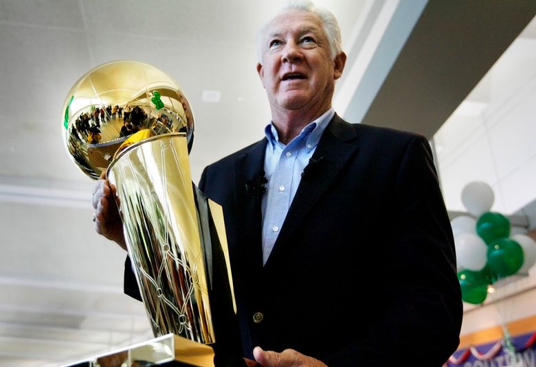 John Havlicek, Celtics great with mighty steal, dies at 79