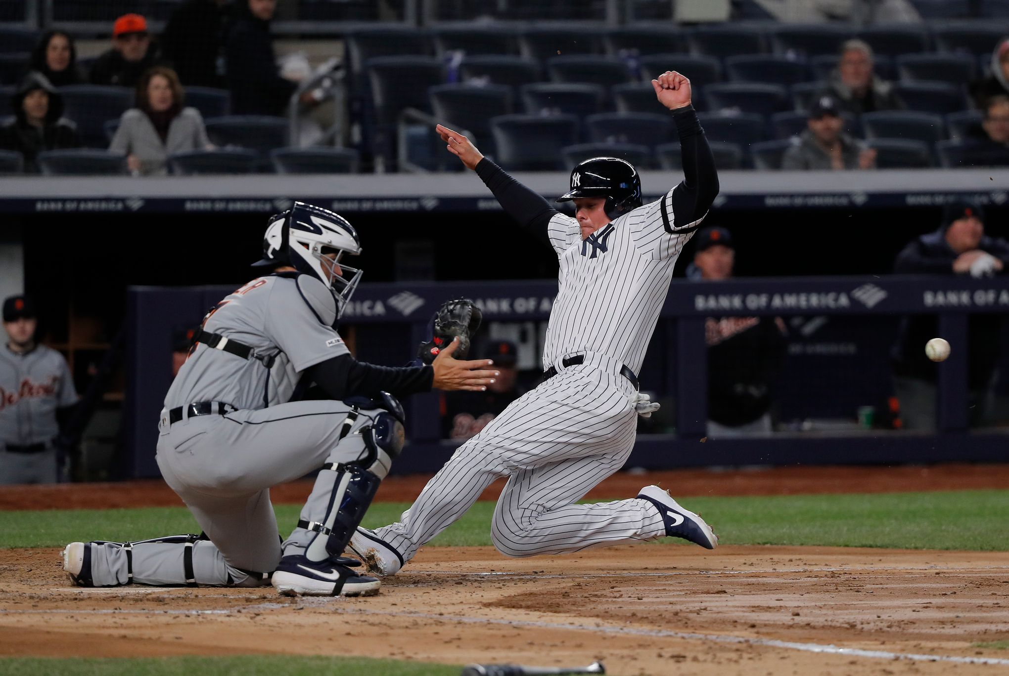 Stephen A. Smith booed after bouncing Yankees' first pitch