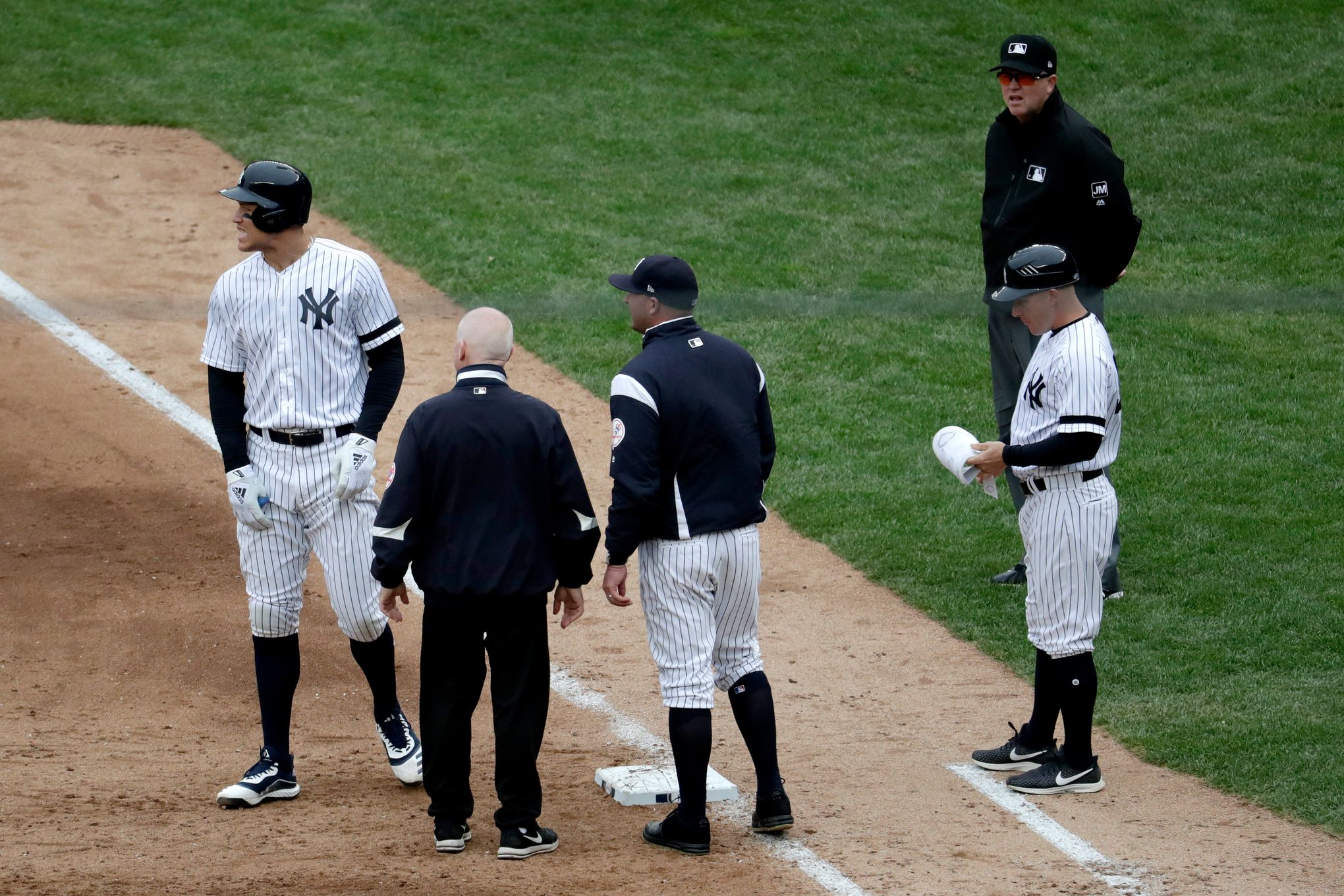 Yankees Beating Indians Without Help From Aaron Judge, Gary