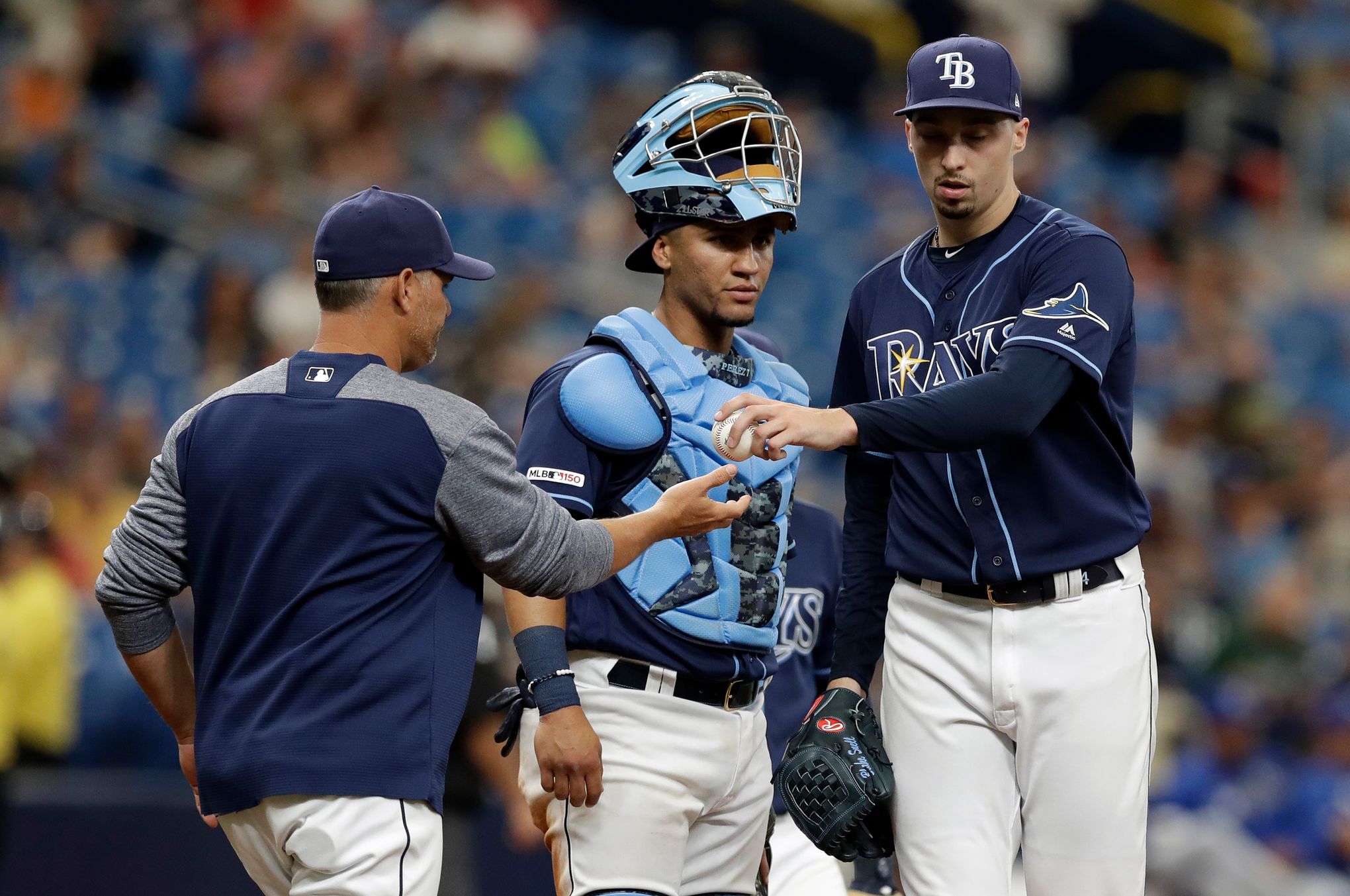 Blake Snell says Royals just put hits together