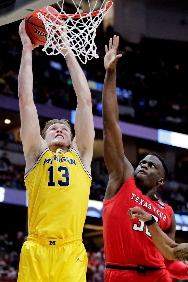 Michigan trio declaring for NBA draft, but can still return