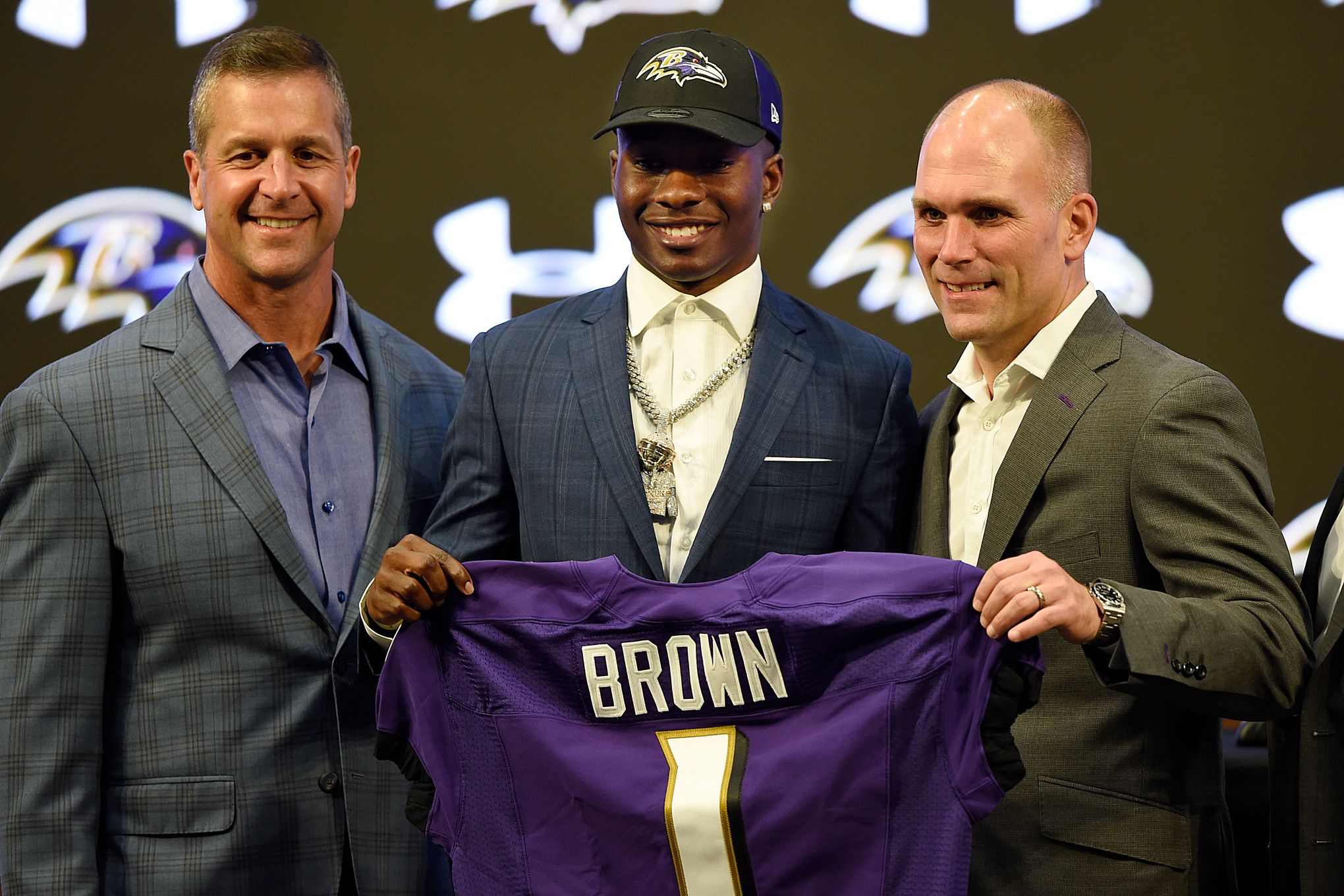 Baltimore Ravens select Oklahoma receiver Brown in NFL Draft