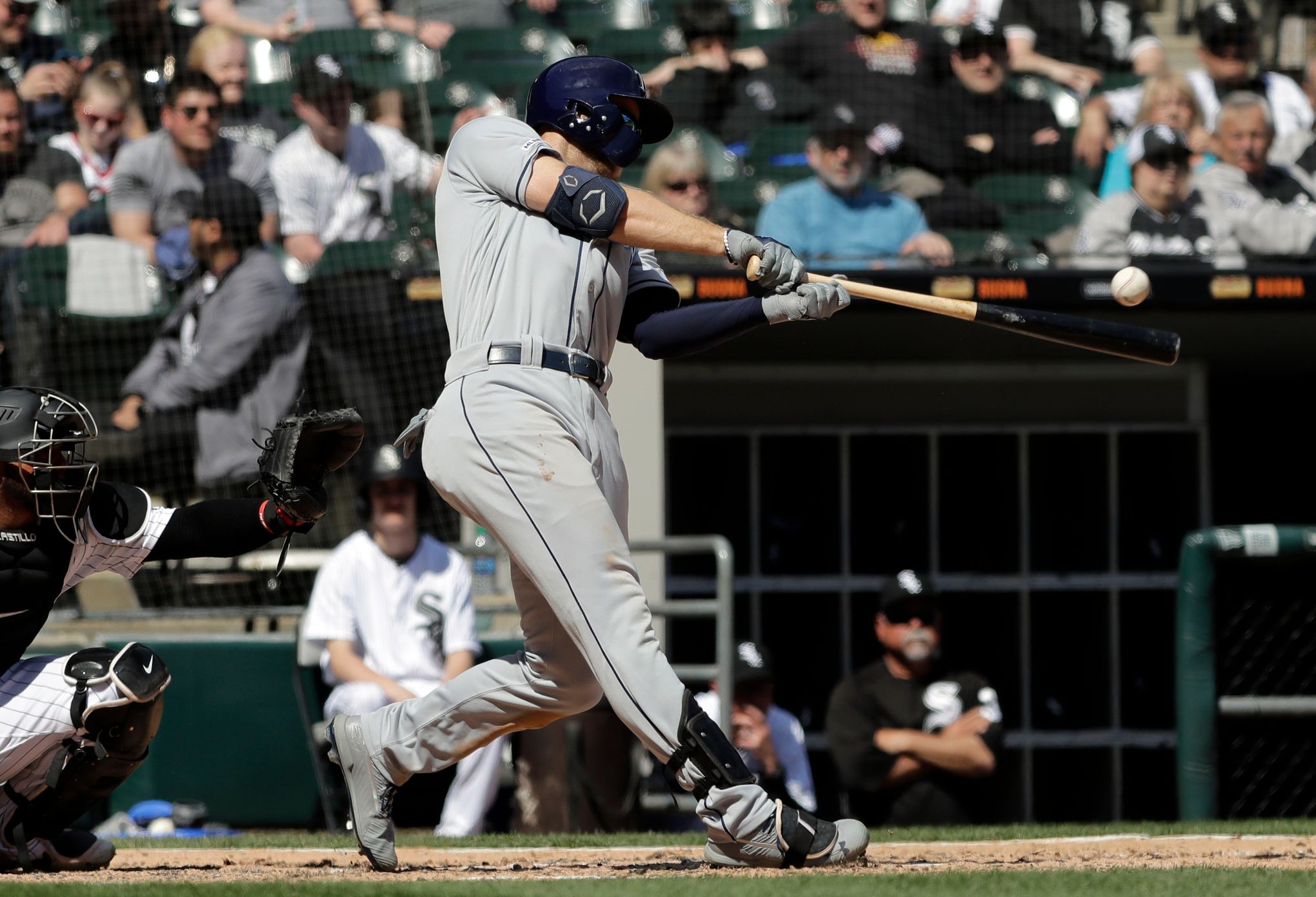 White Sox get boost with Moncada back from rehab assignment