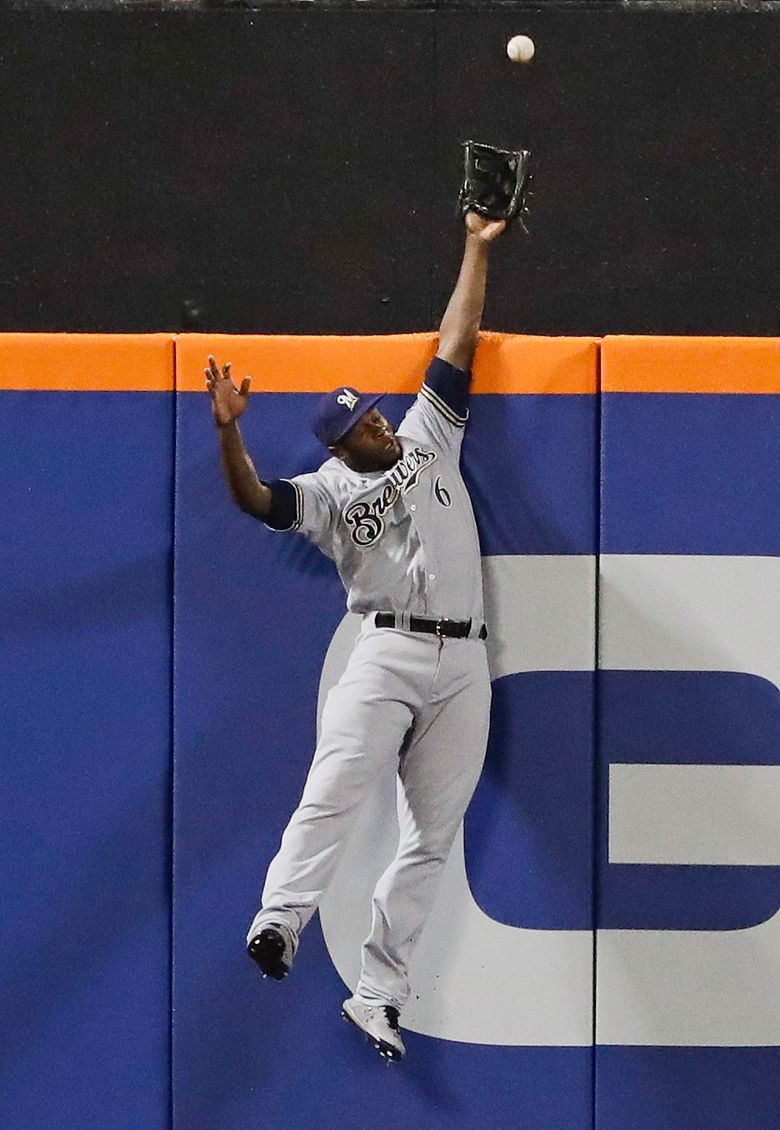 Lorenzo Cain thrilled to return to Brewers