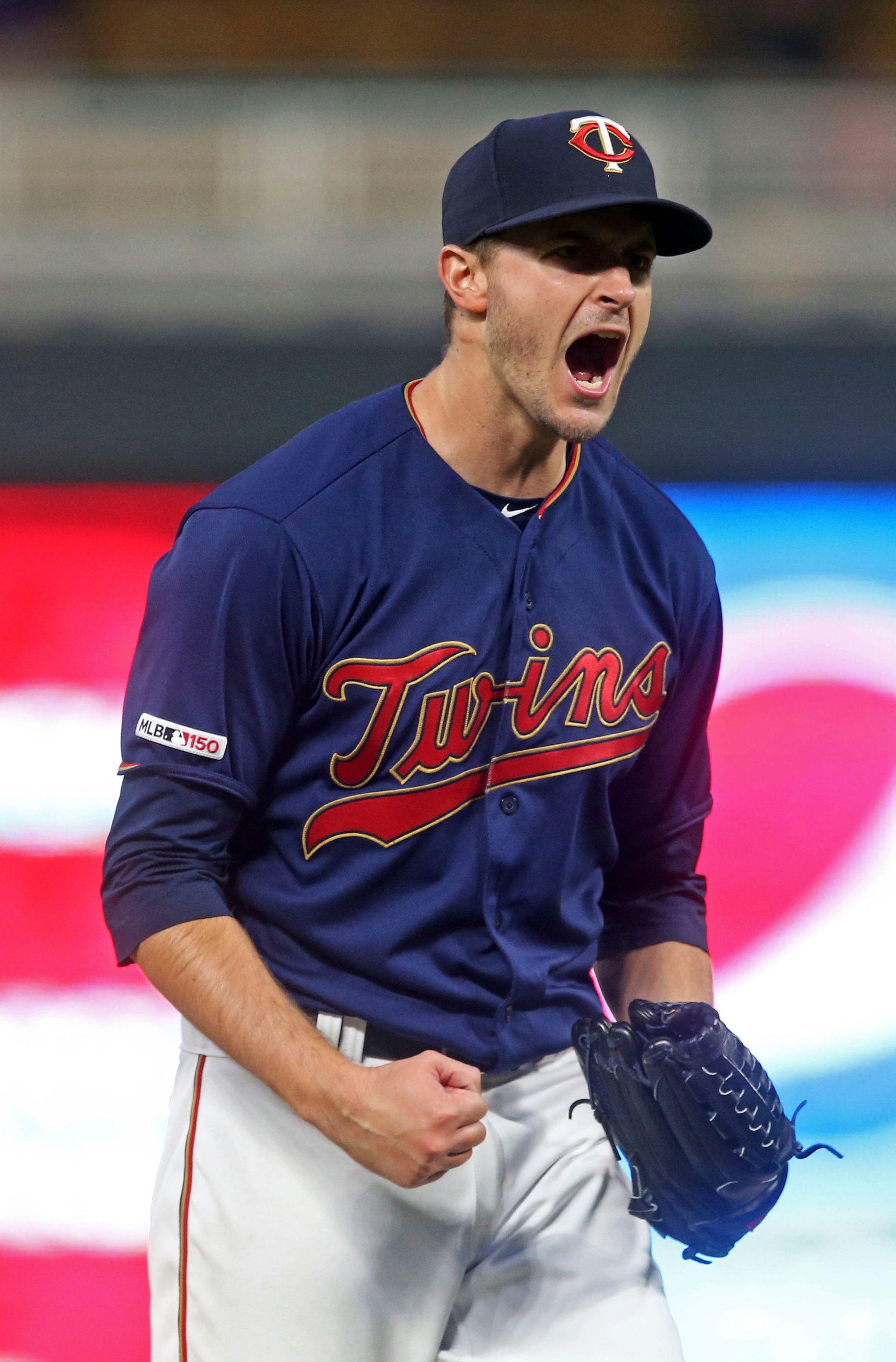 Jake Odorizzi dazzles, Ehire Adrianza homers as Twins beat Astros 1-0