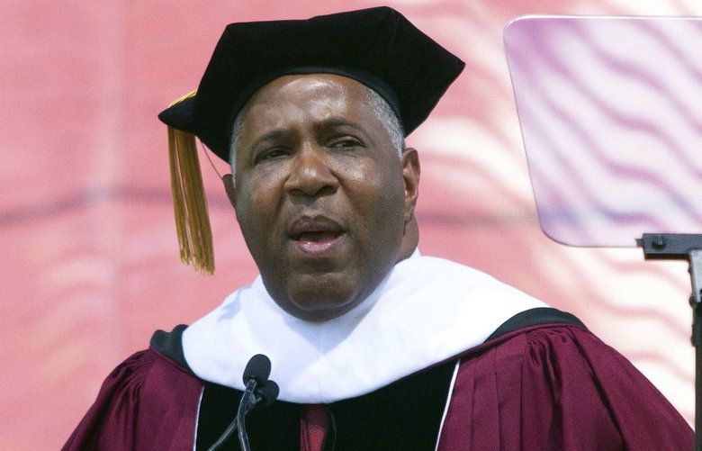 Speaker stuns 2019 Morehouse grads, to pay off student debt The
