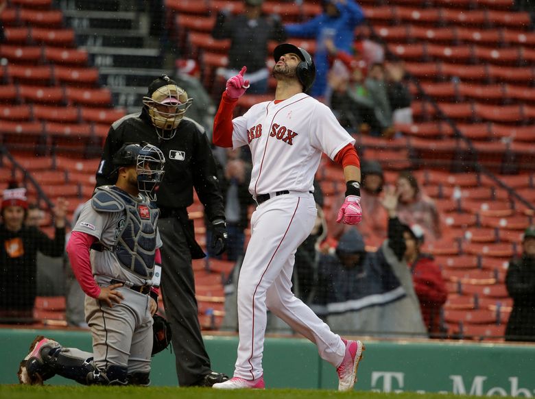 The Red Sox lose to the Seattle Mariners, 8-2, on Saturday at Fenway Park