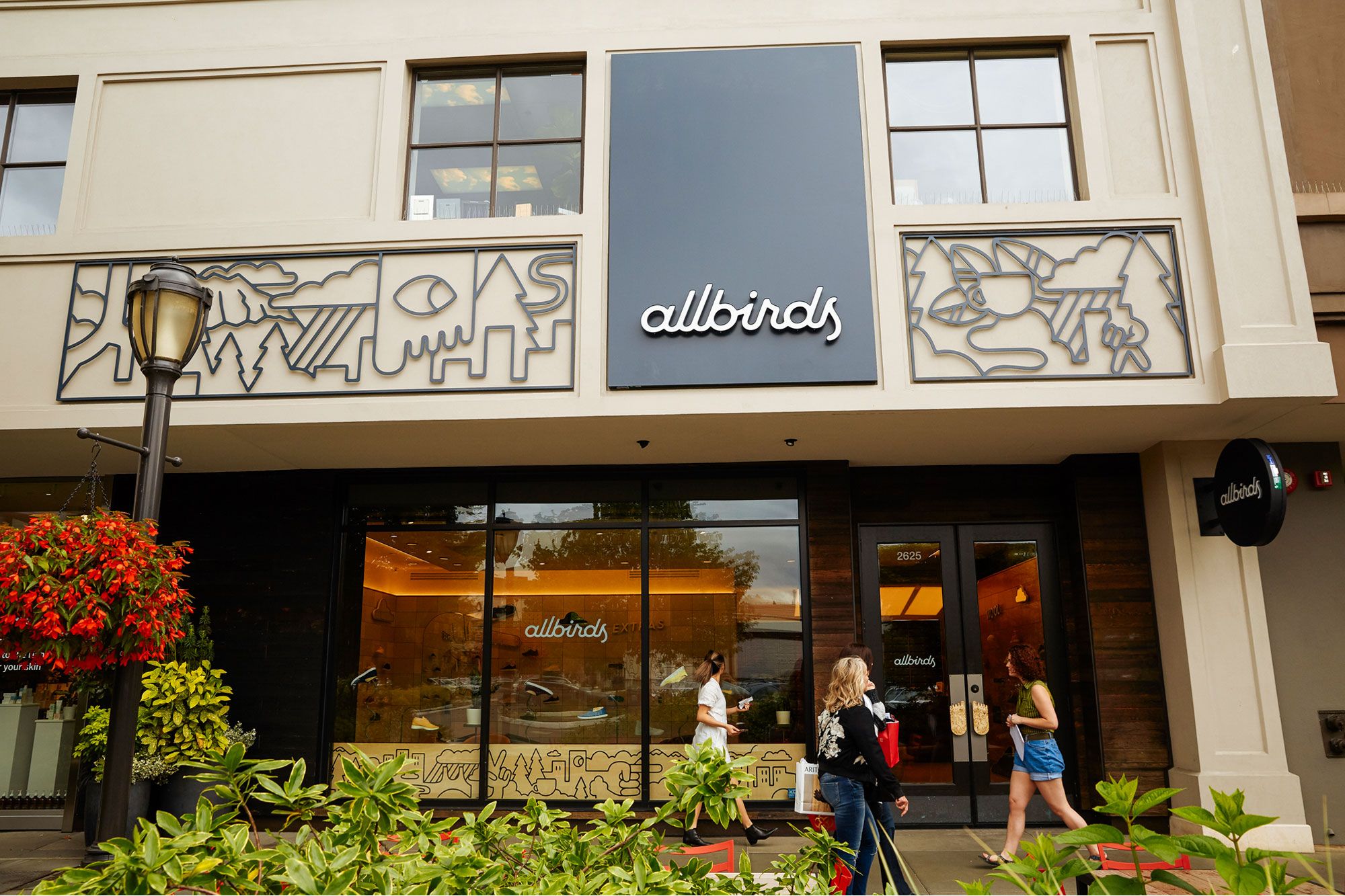 Can i buy on sale allbirds in a store