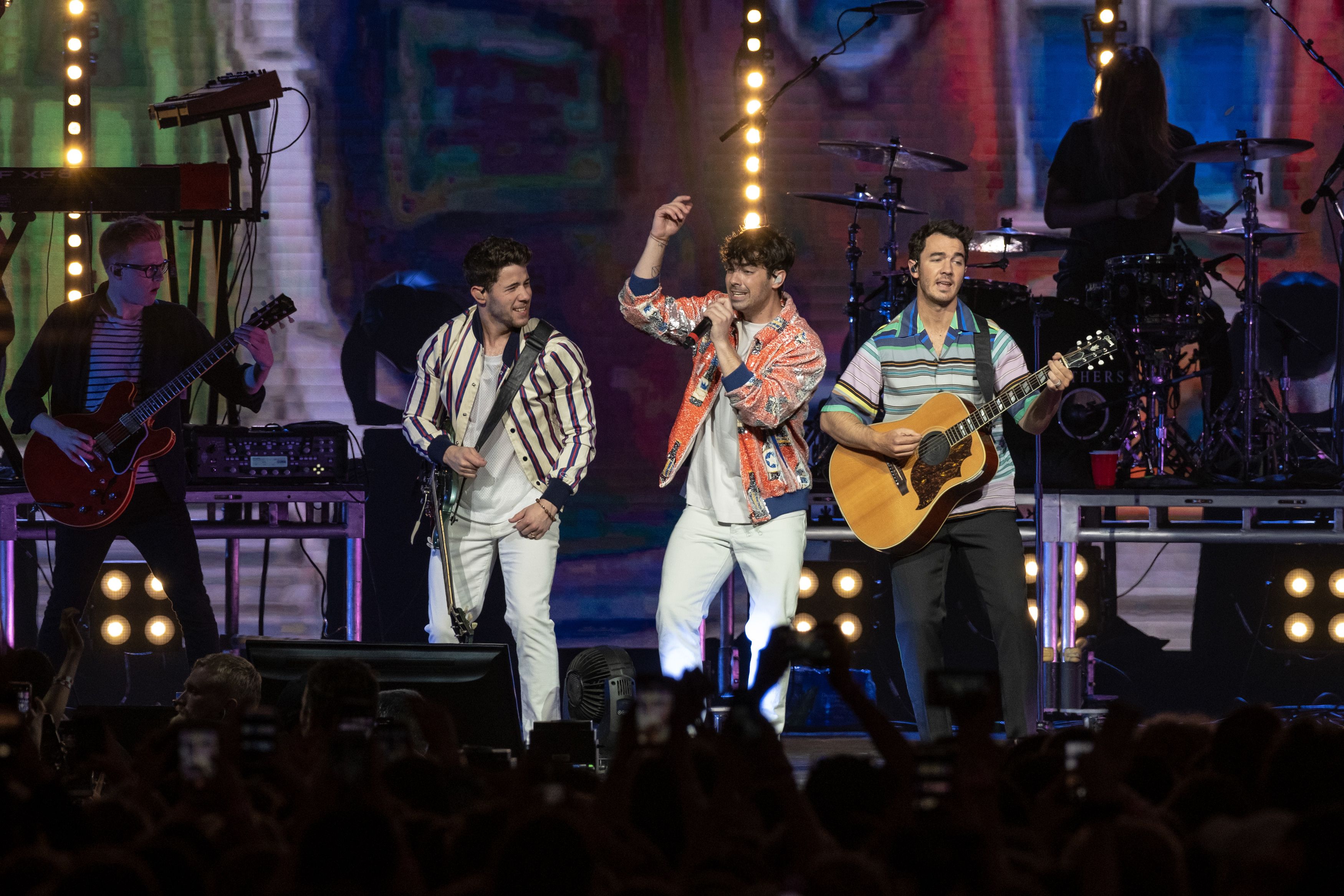 Jonas Brothers bringing Happiness Begins Tour to Tacoma Dome | The