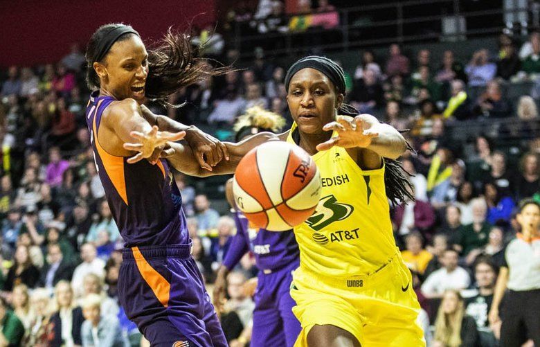 Photos: Seattle Storm vs. Phoenix Mercury | The Seattle Times