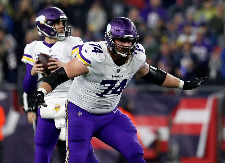 Giants sign tackle Mike Remmers to solidify right side