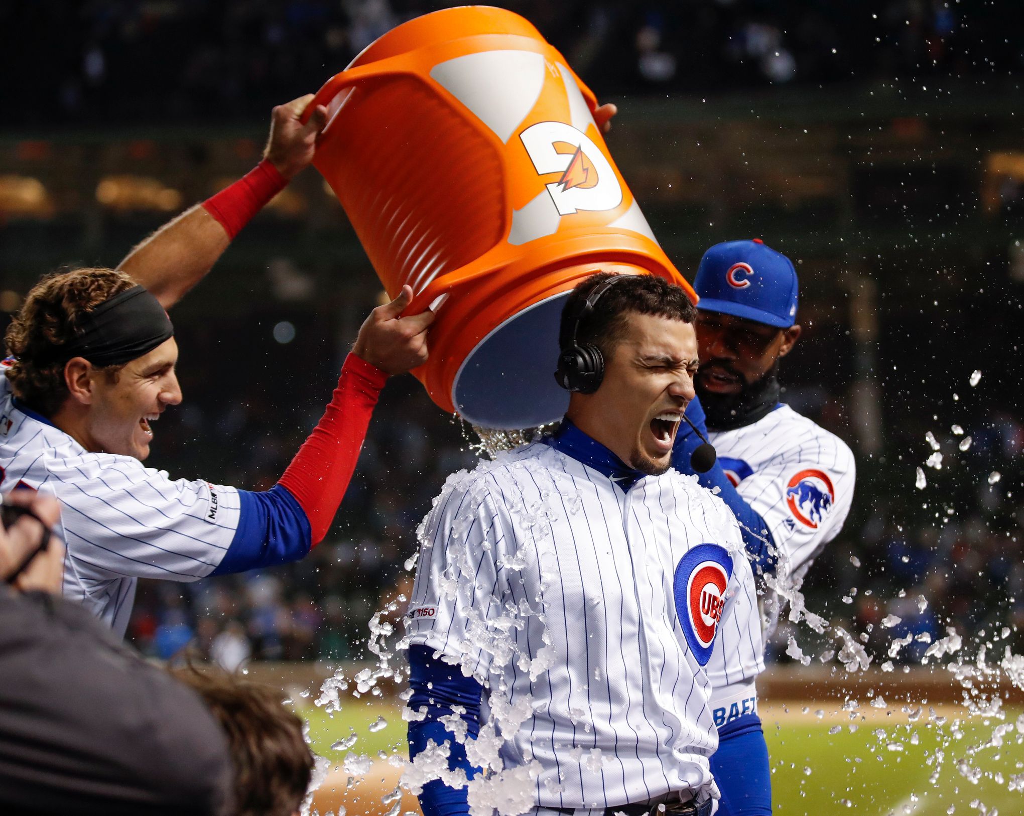 Chicago Cubs' Javier Baez bats against the Philadelphia Phillies