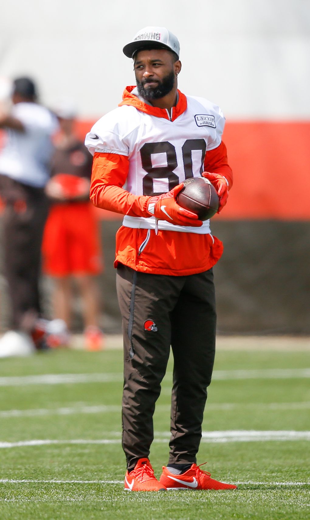 Browns coach not upset with WR Odell Beckham's camp absence