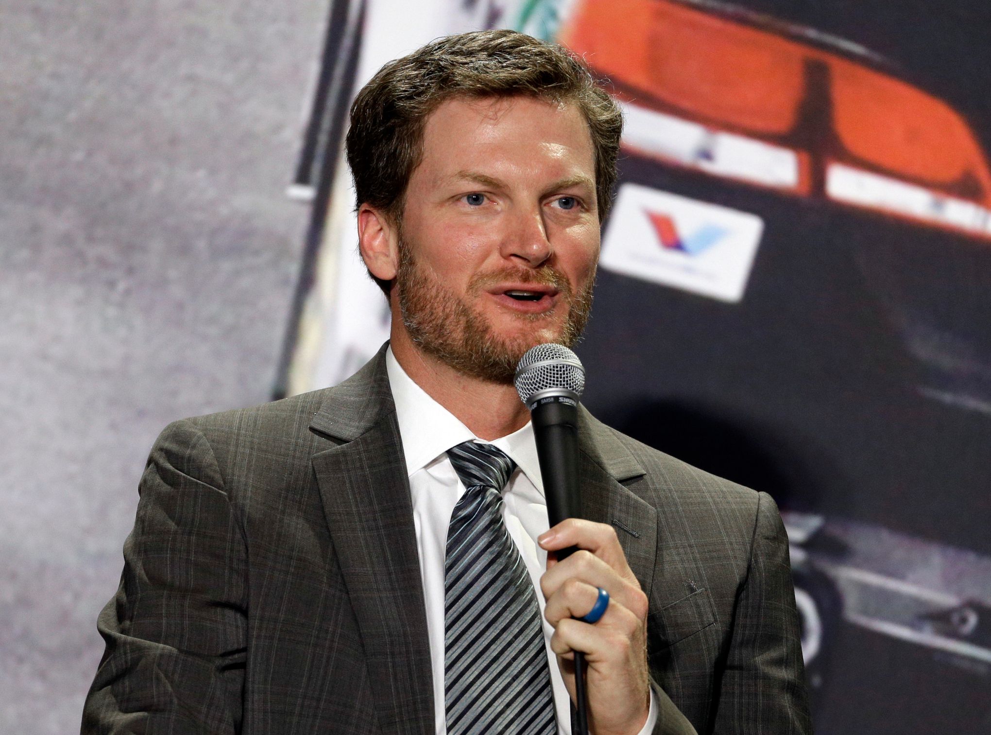 Earnhardt Jr. added to NBC Sports' Kentucky Derby team | The Seattle Times