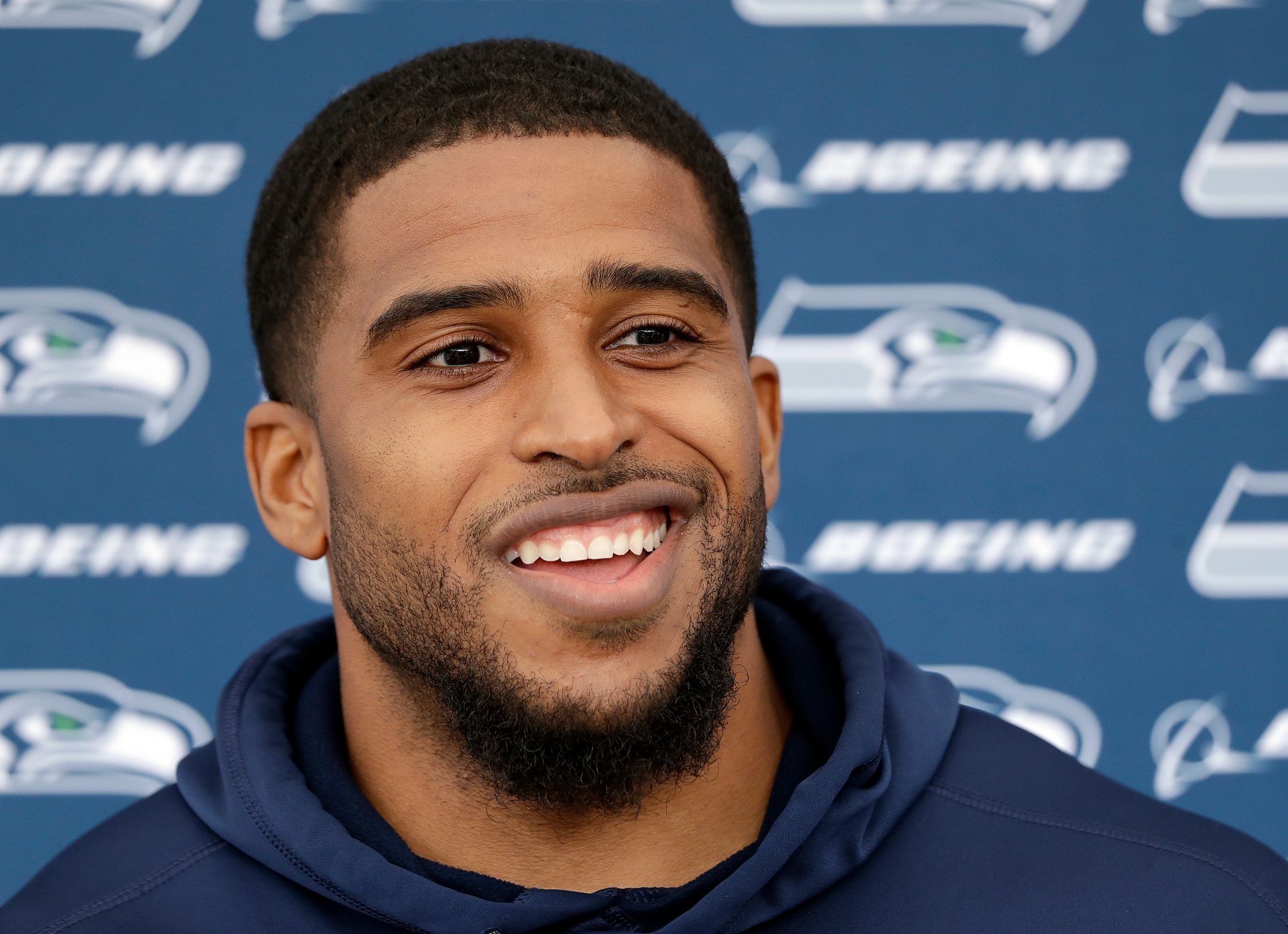 Bobby Wagner agrees to contract extension with Seahawks