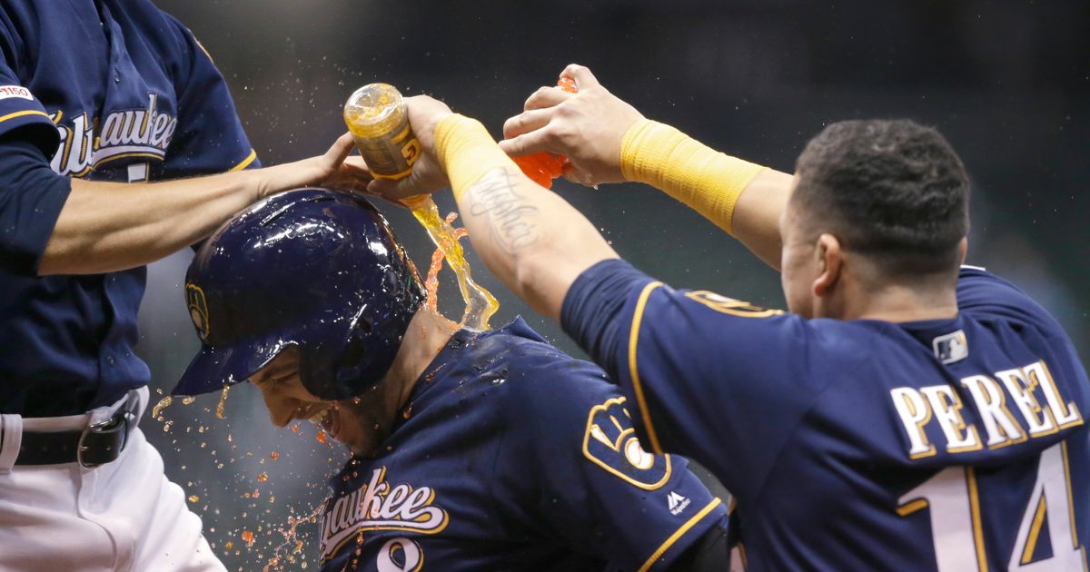 Morgan, Braun provide some relief for Brewers in 3-2 win over Phillies