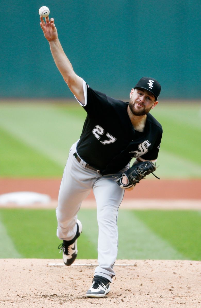 Chicago White Sox shut out Cleveland Indians, 2-0