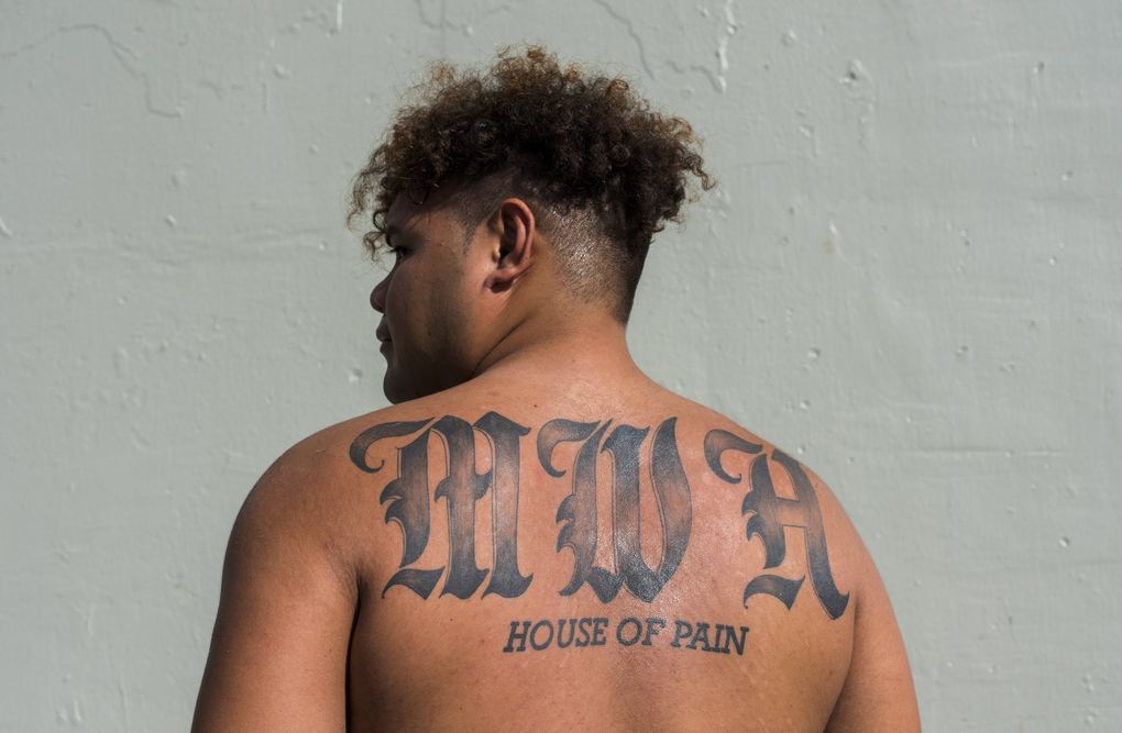 Faatui Tuitele, St Louis High School football player and top recruit in University of Washington’s 2019 class, at the Mayor Wright Housing where he grew up. (Elyse Butler / Special to The Seattle Times)