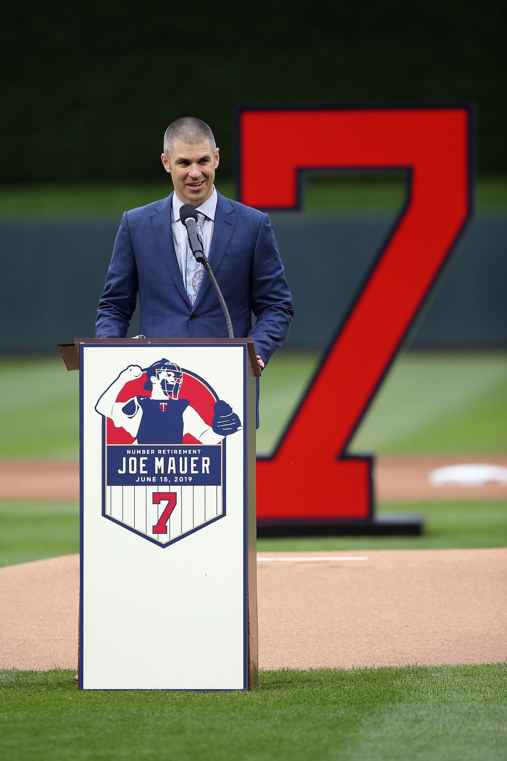 Twins hang Joe Mauer's No. 7 with other franchise greats