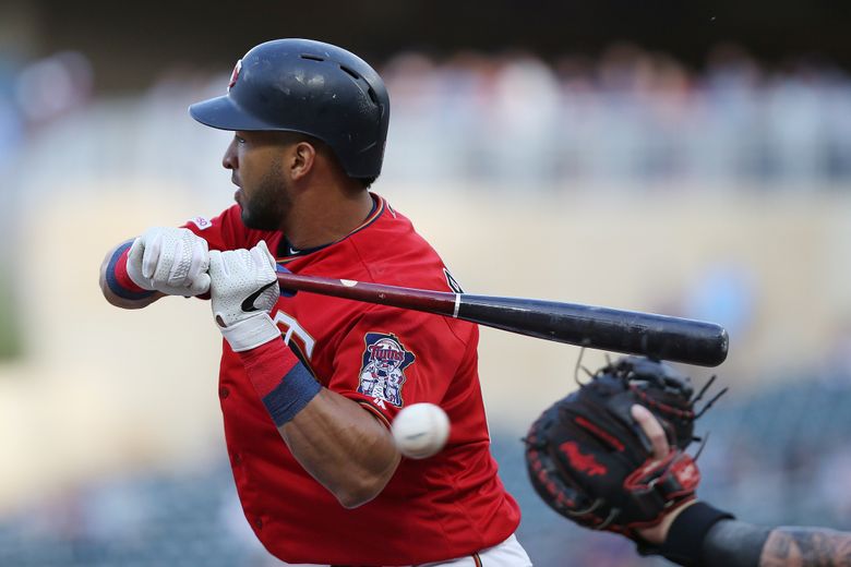 Twins beat Red Sox 4-3