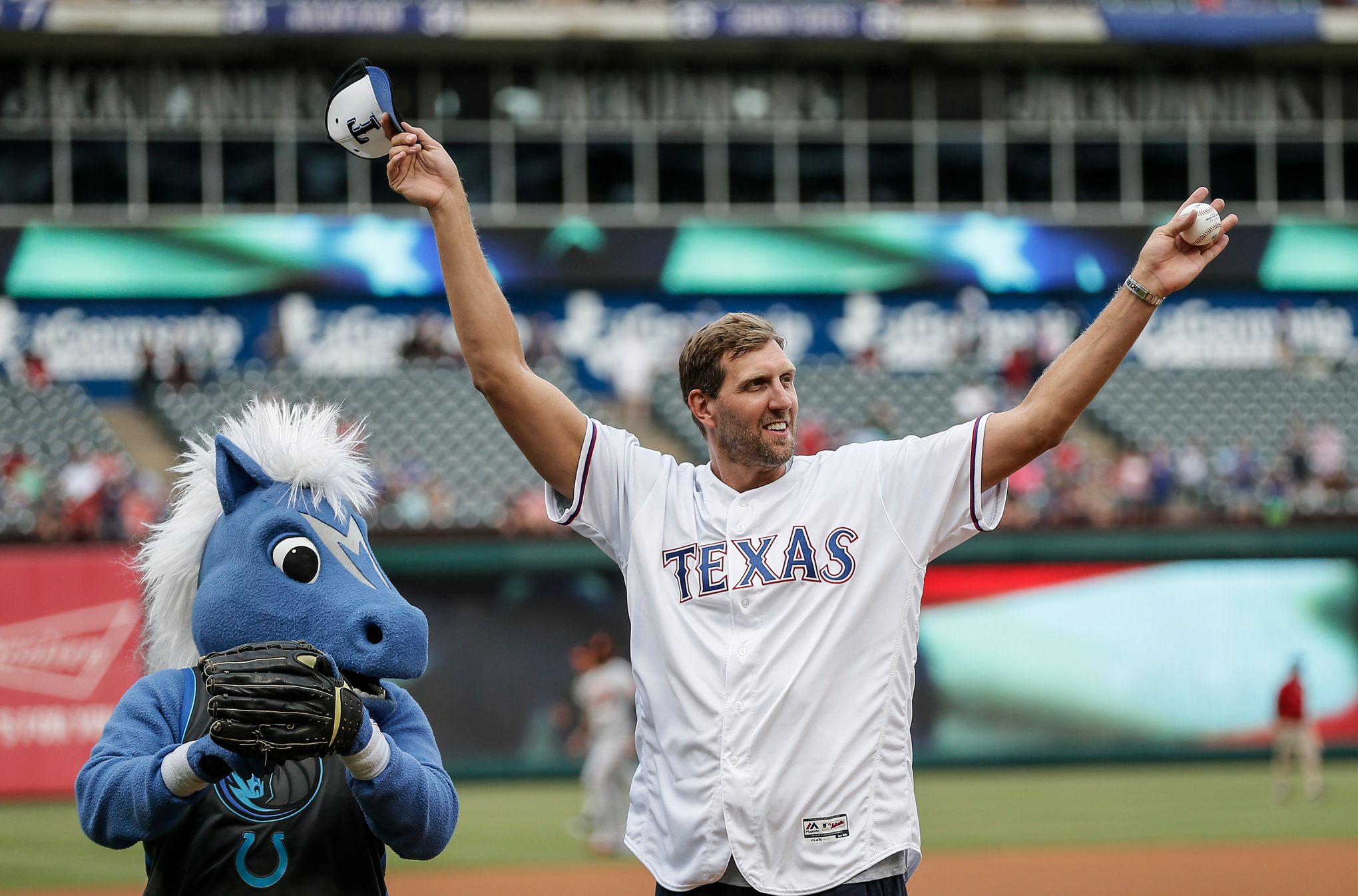 Dirk's jersey retirement: The moments and people he truly misses - The  Official Home of the Dallas Mavericks