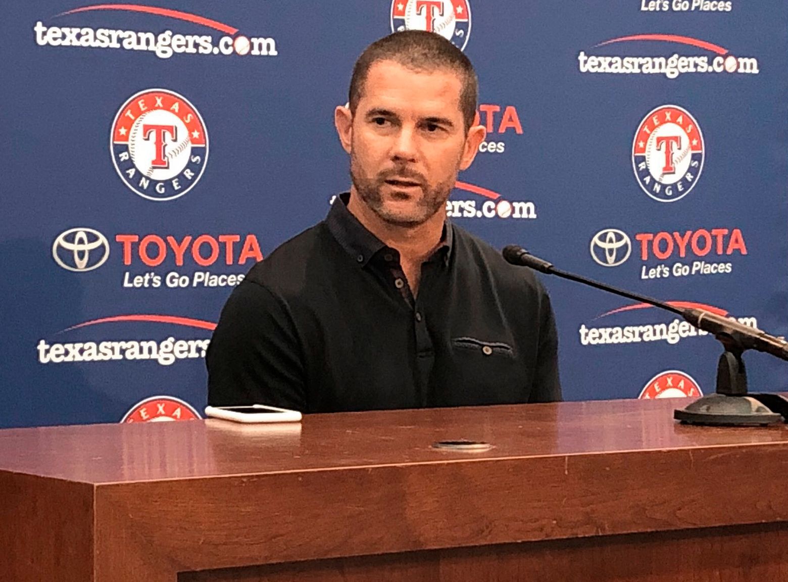 Rangers will retire Michael Young's No. 10 jersey in August