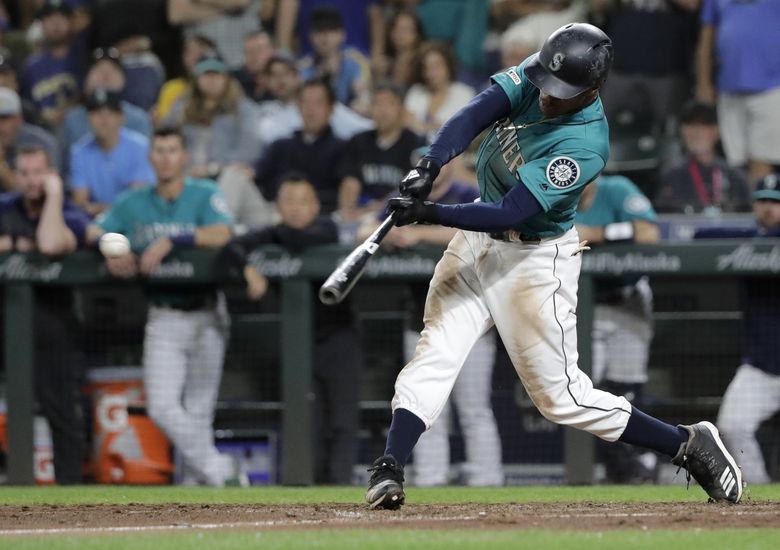 Tigers homer 3 times, hold on to beat Mariners 