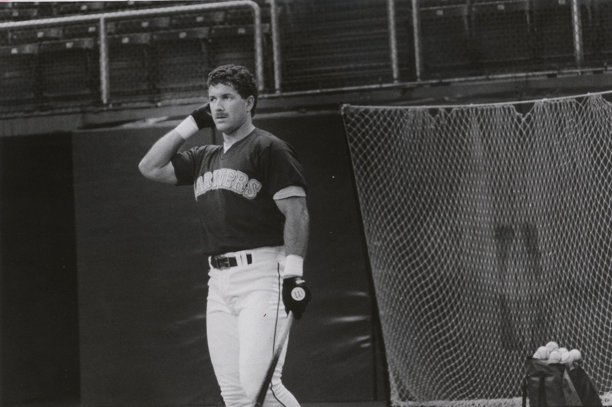 Even at age 55, Edgar Martinez still puts on mythical batting practice  sessions