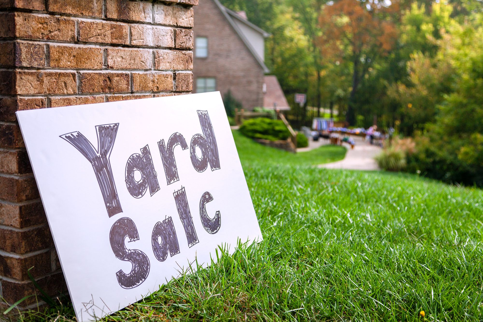 3 ways to make your summer yard sale a success | The Seattle Times