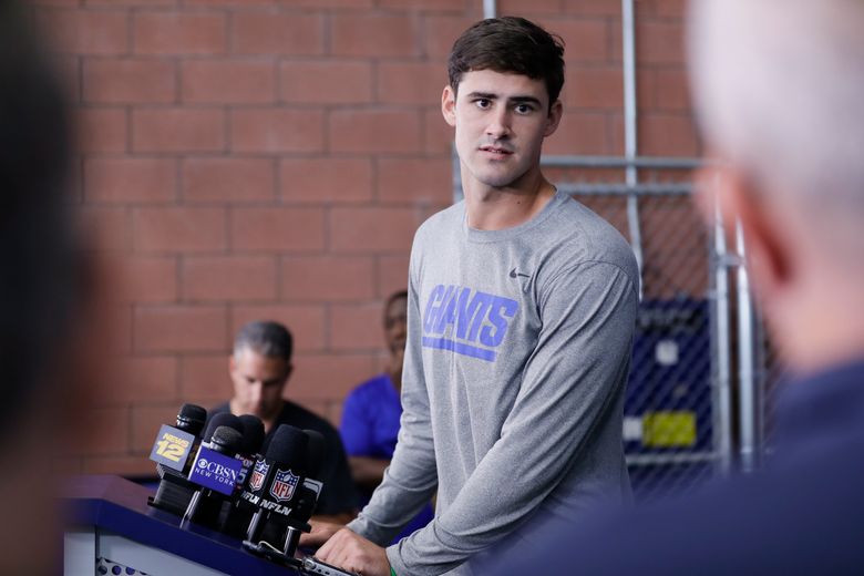 Giants will start Daniel Jones and sit Eli Manning  against