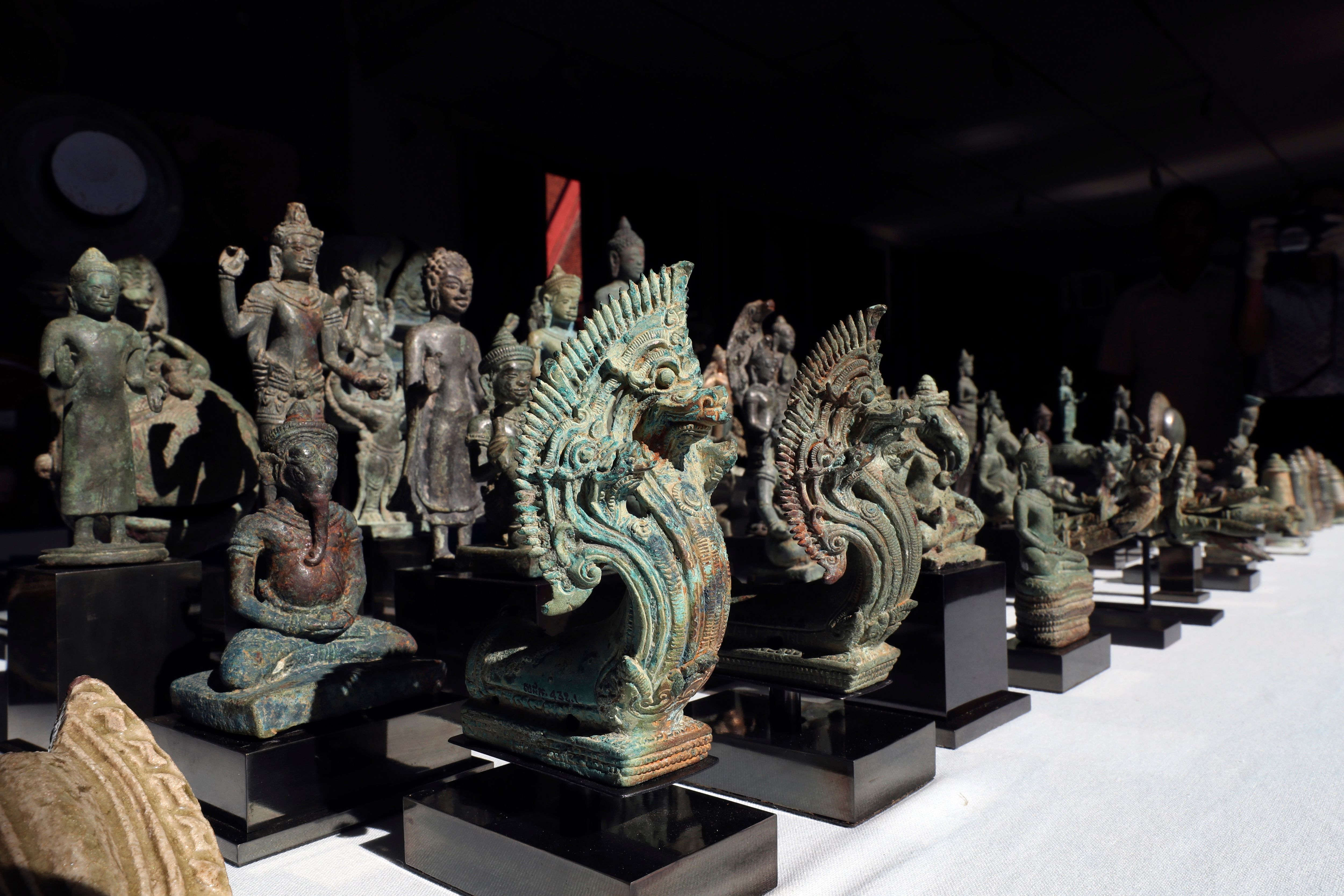 Japanese collector returns ancient artifacts to Cambodia | The