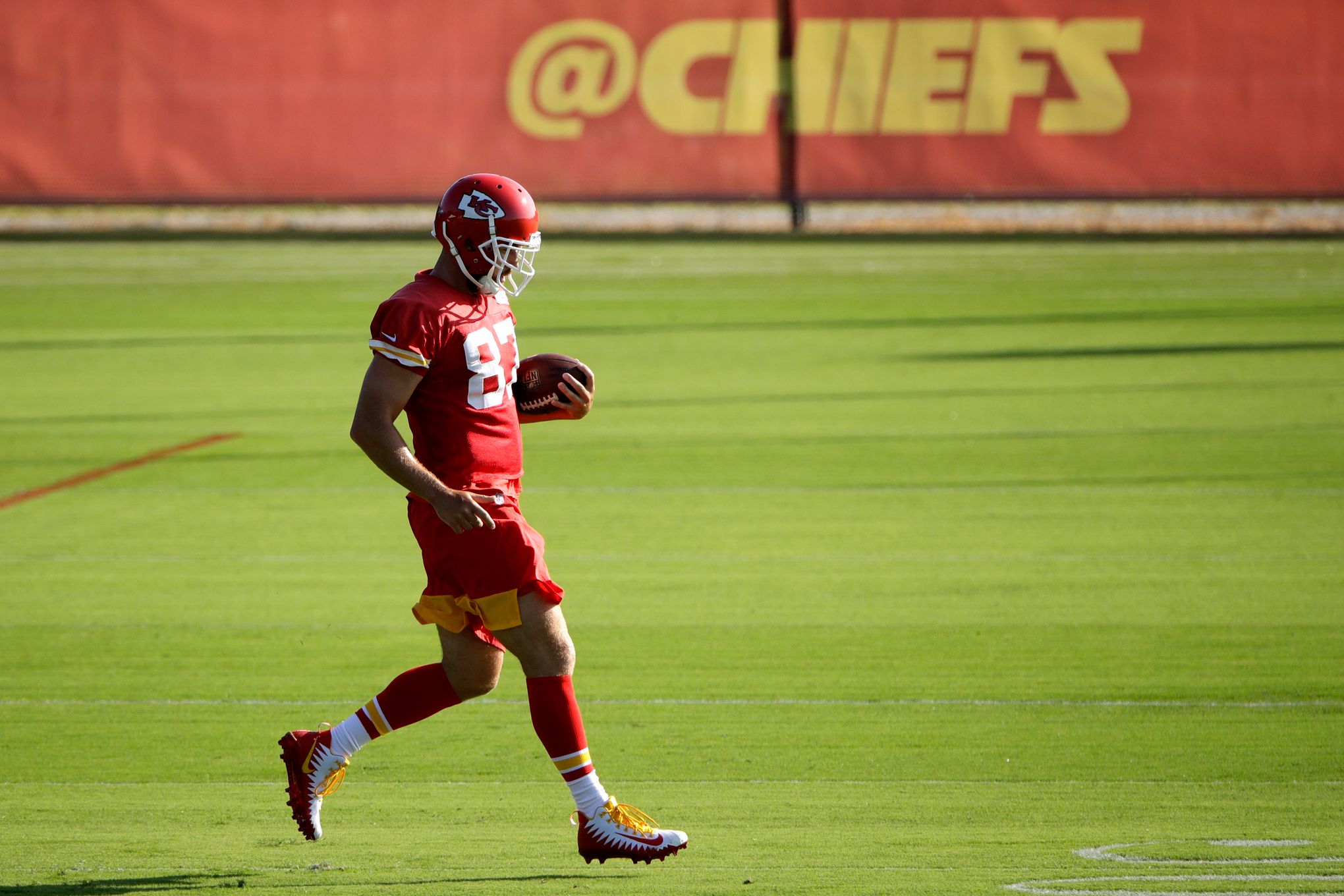 Gehrig Dieter returns to Kansas City Chiefs practice squad