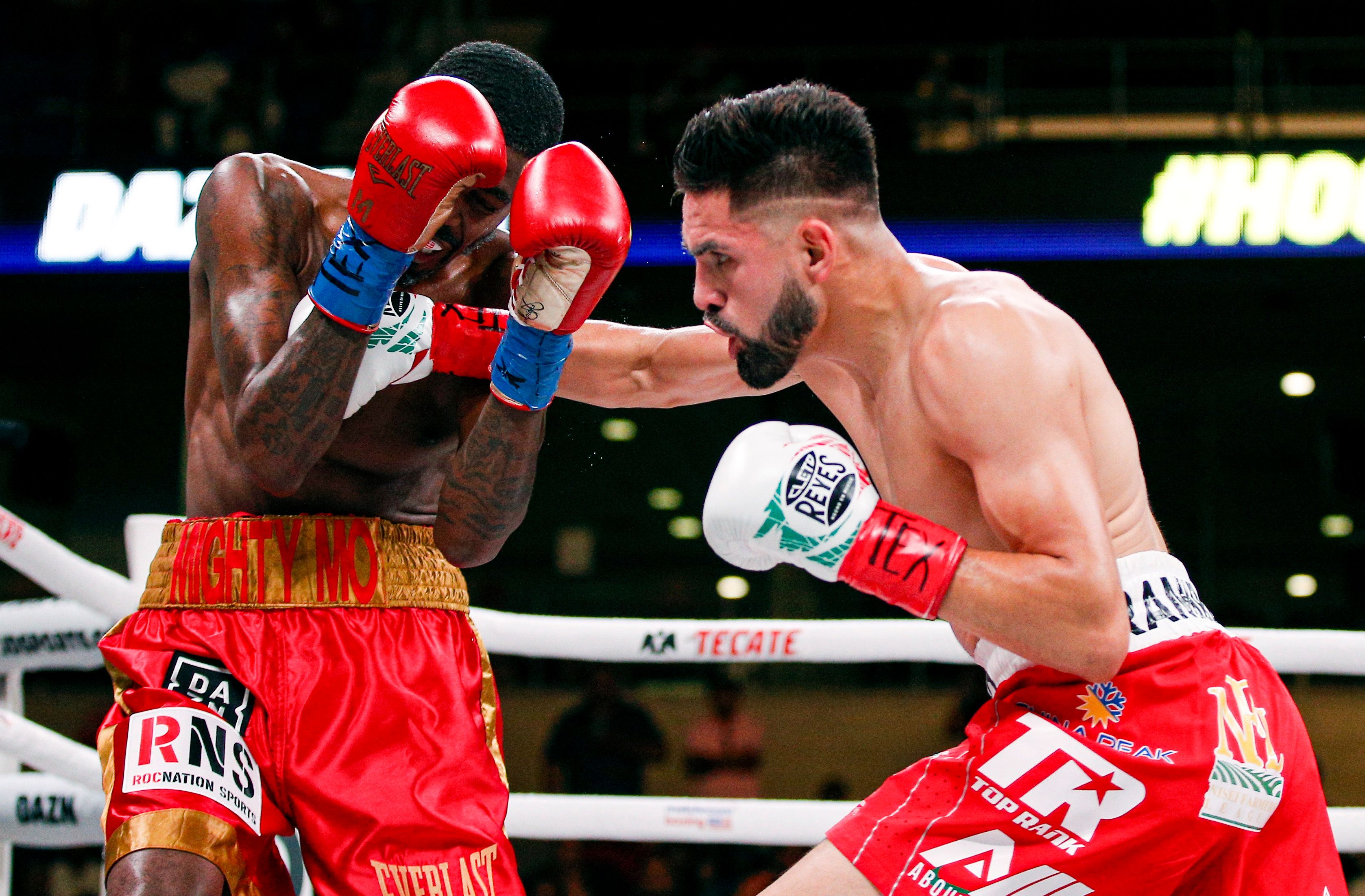 WBC's Ramirez gets TKO in super lightweight unification bout | The