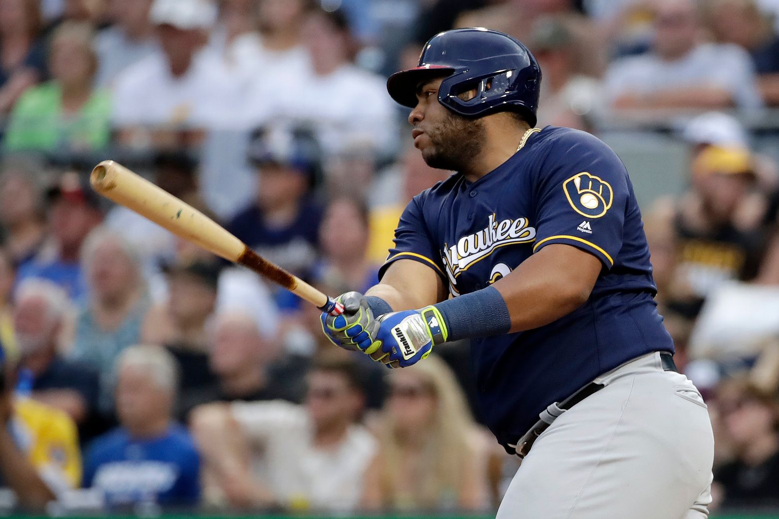 Eric Thames on hitting home runs, seeing pitching and a past injury