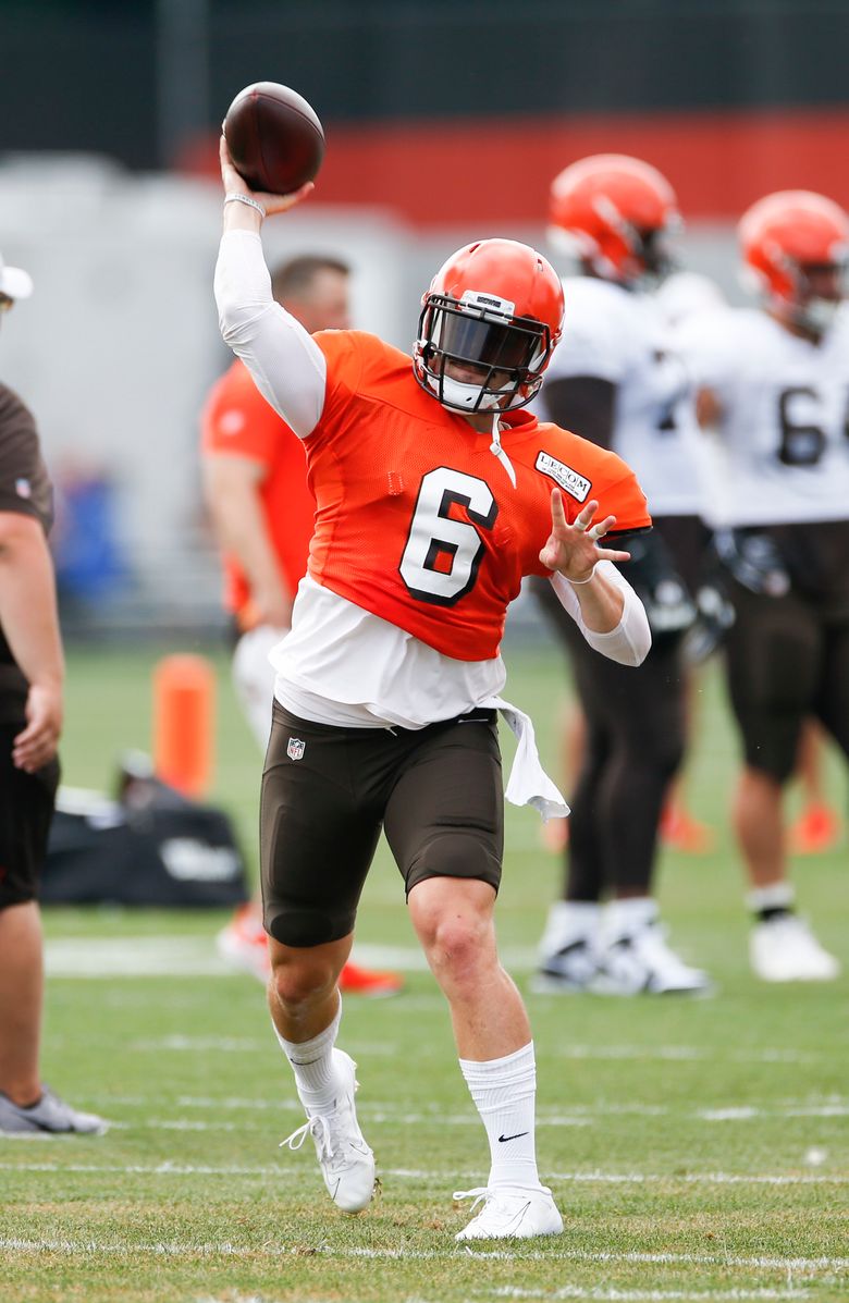 PRACTICE PHOTOS: First practice in new threads for QB Baker Mayfield