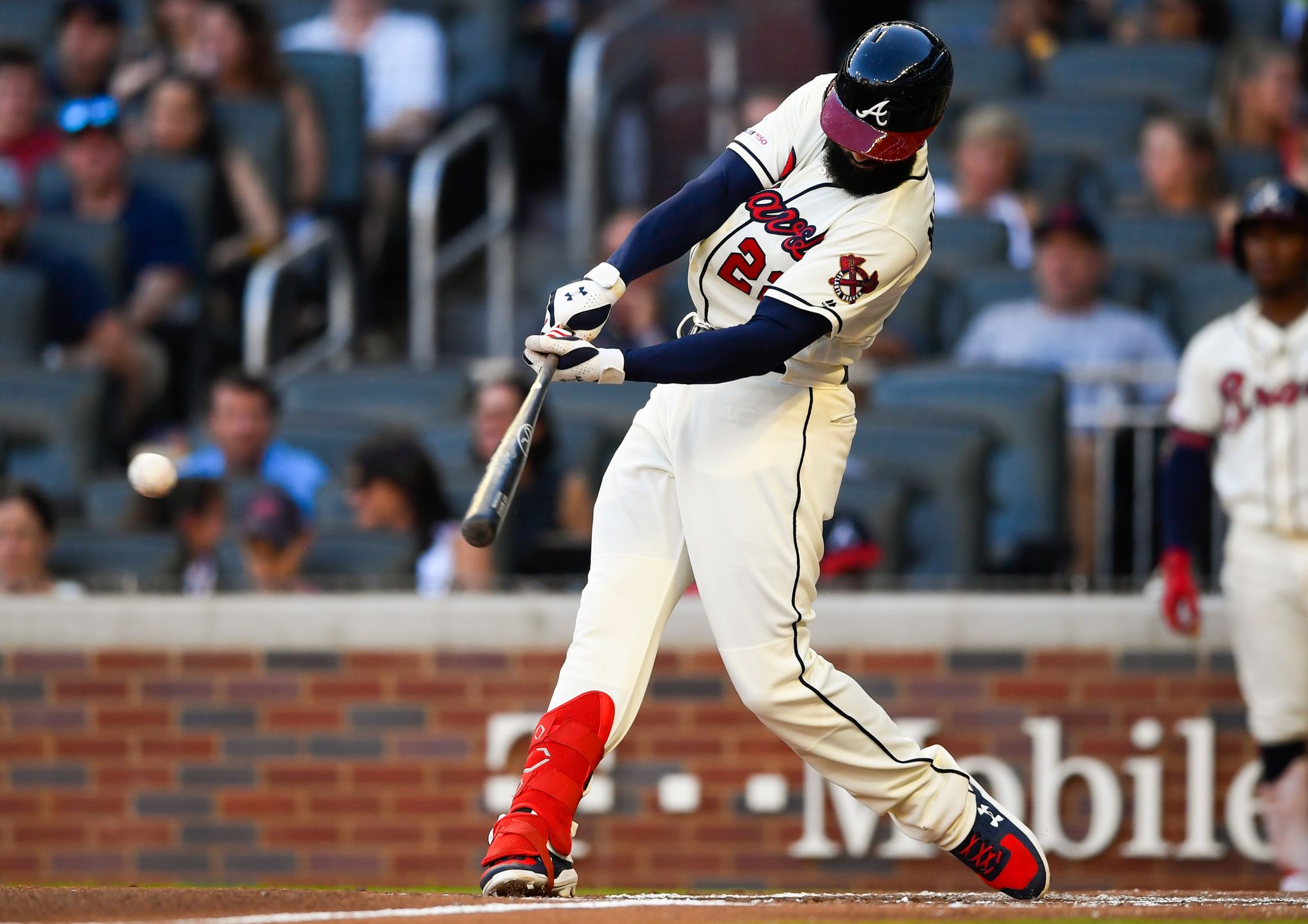 Braves' Nick Markakis will have his wrist looked at Saturday after being  hit by a pitch 